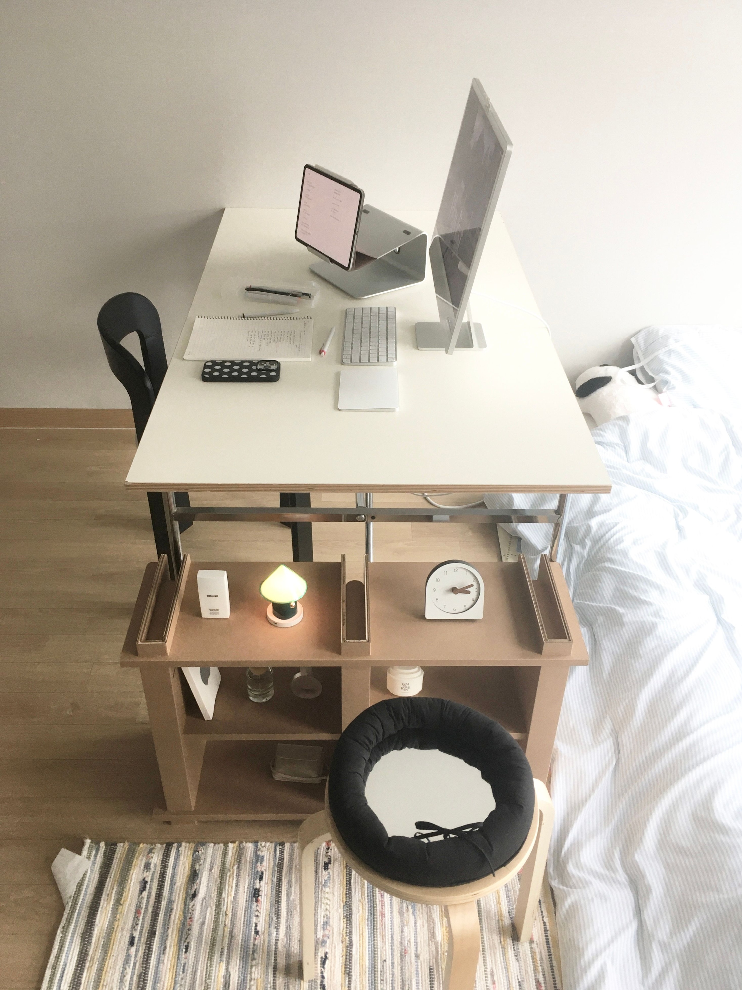 Point Chrome Mid-Century Dining Table user photo