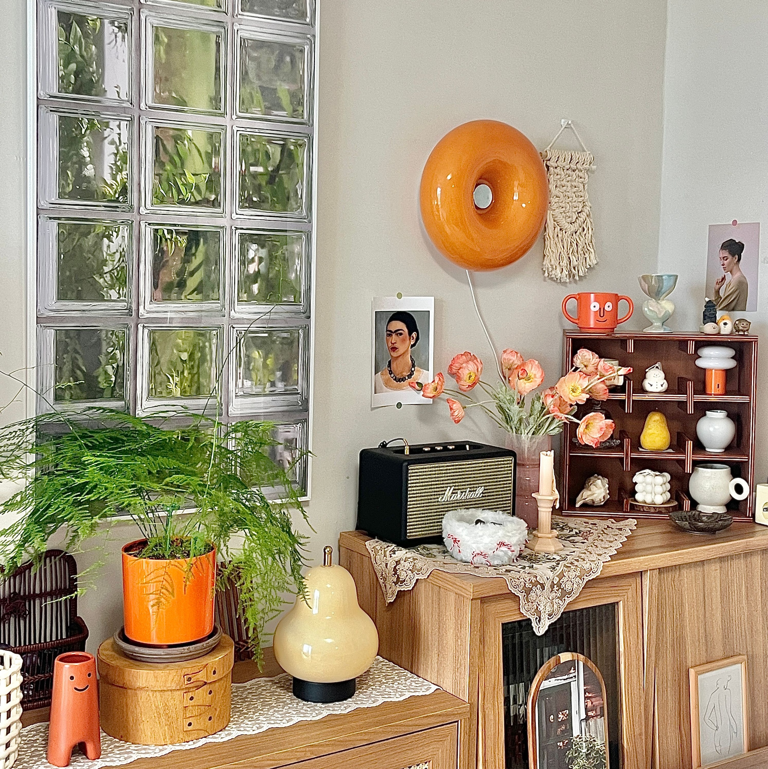 Ogre Vintage Countertop Mug & Cup Storage Cabinet user photo