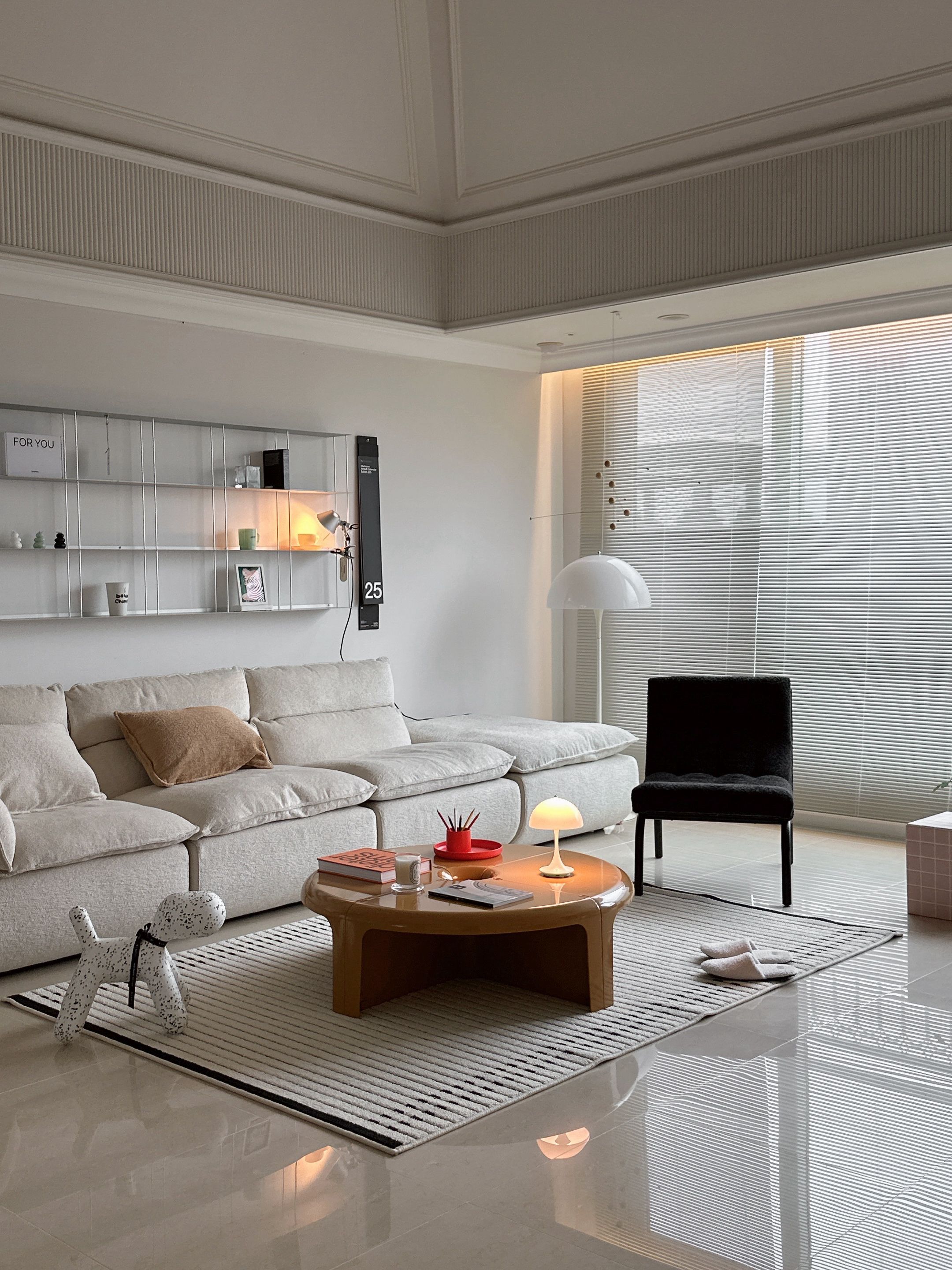 Quarter Modular Round Coffee Table user photo
