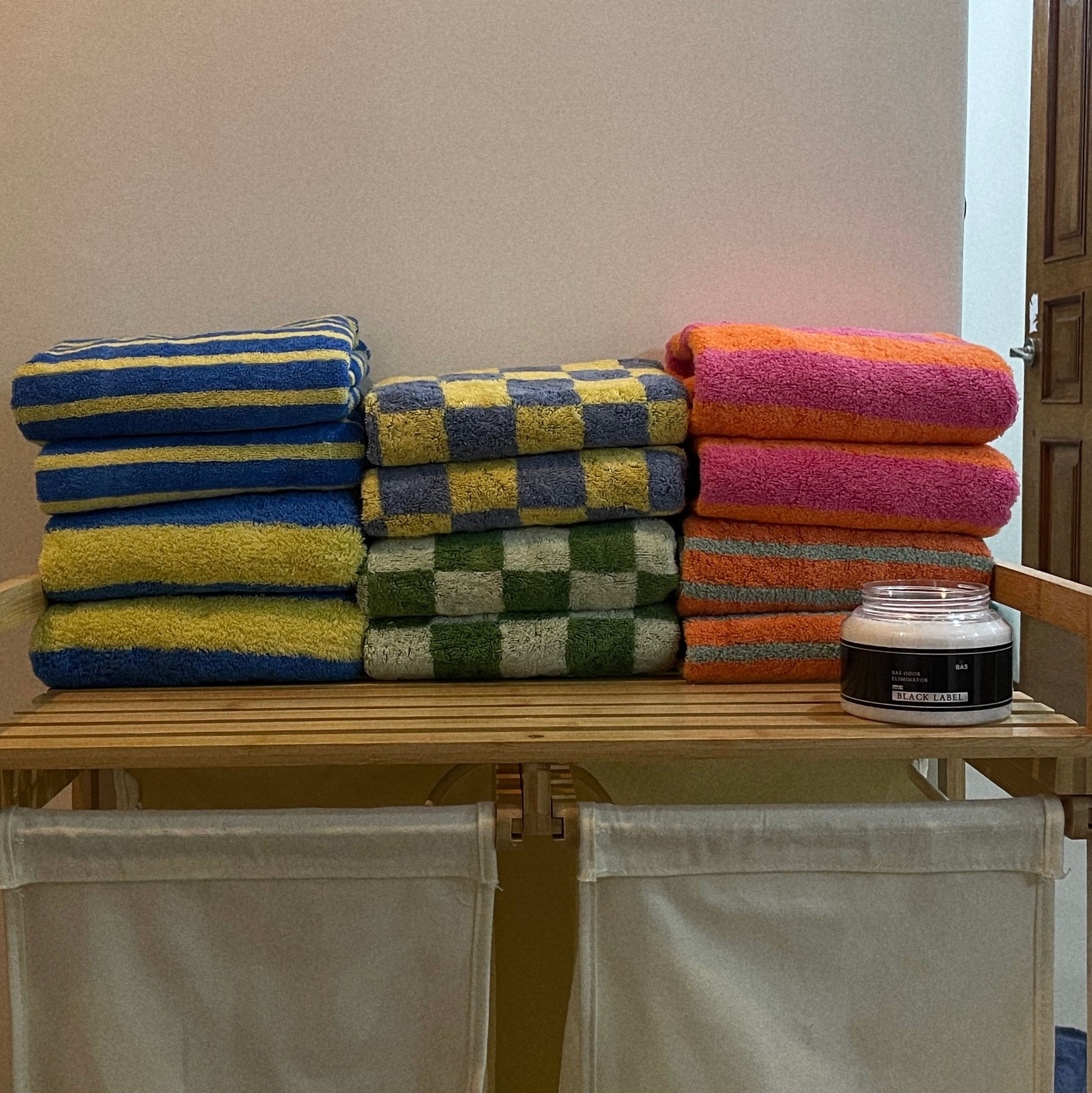 Checkerboard & Stripe Hotel Bath Towel Set (10-Pack) user photo
