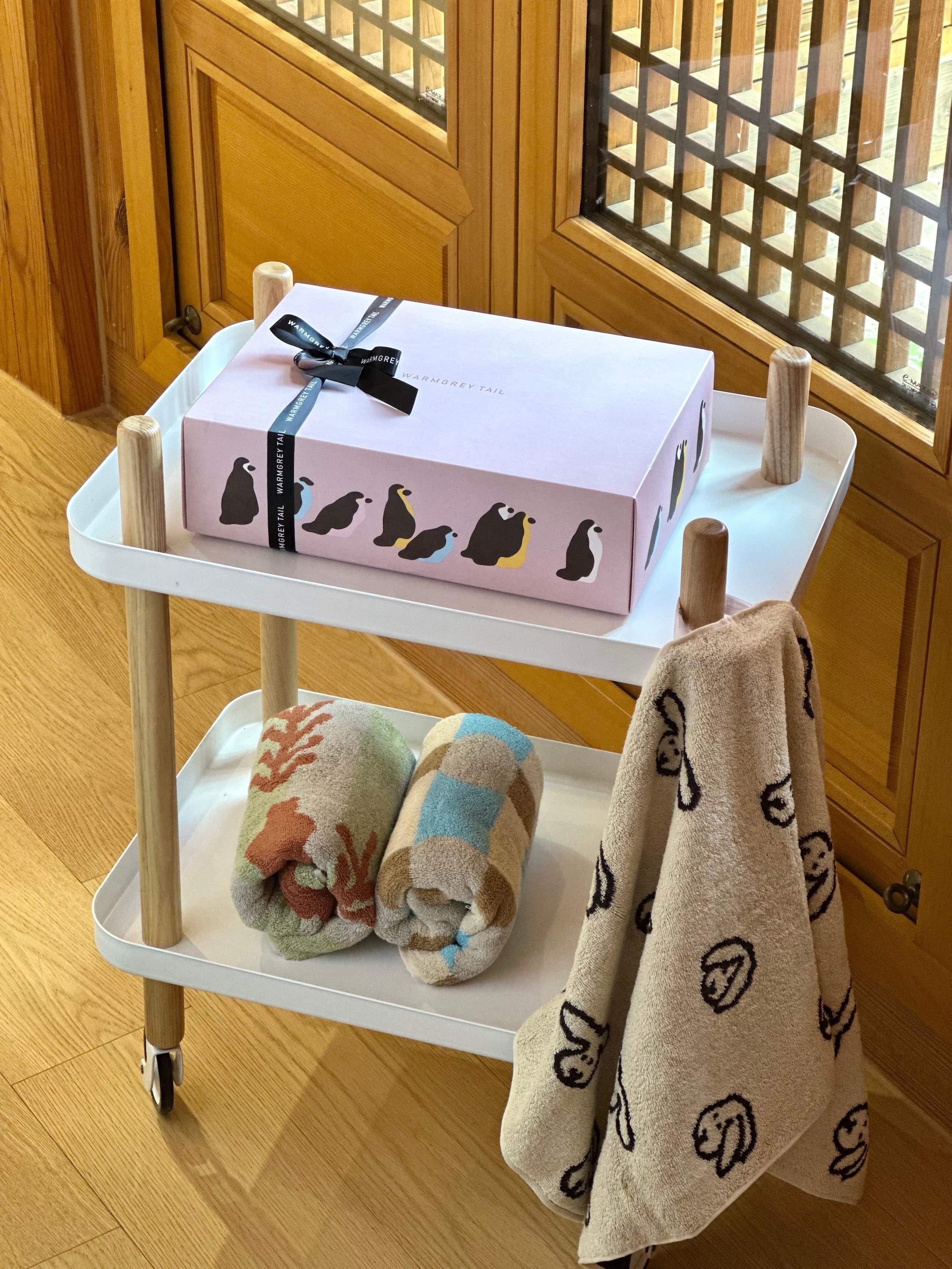 Dot Check Hand Towel user photo