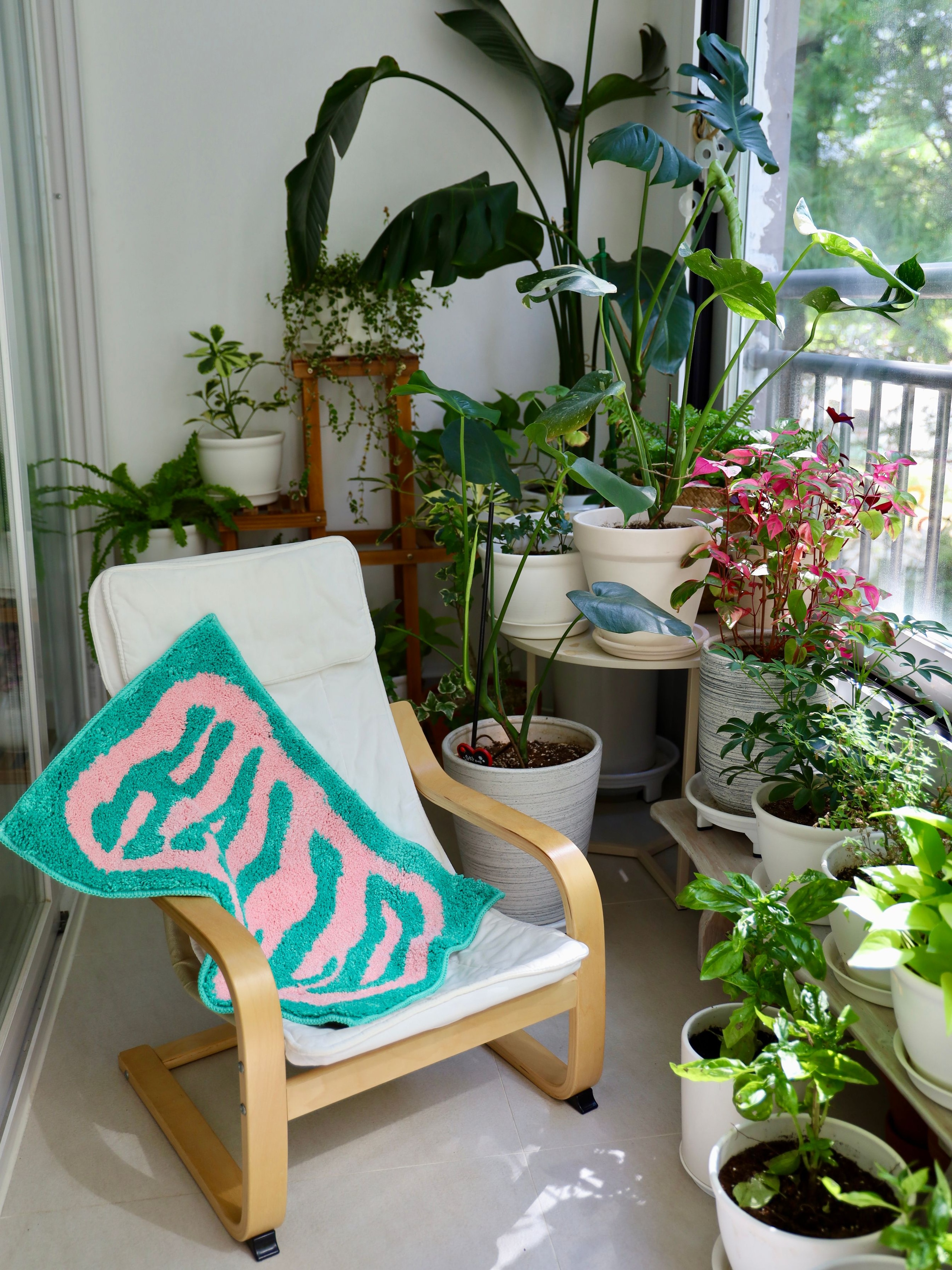Solid Wood Plant Stand user photo