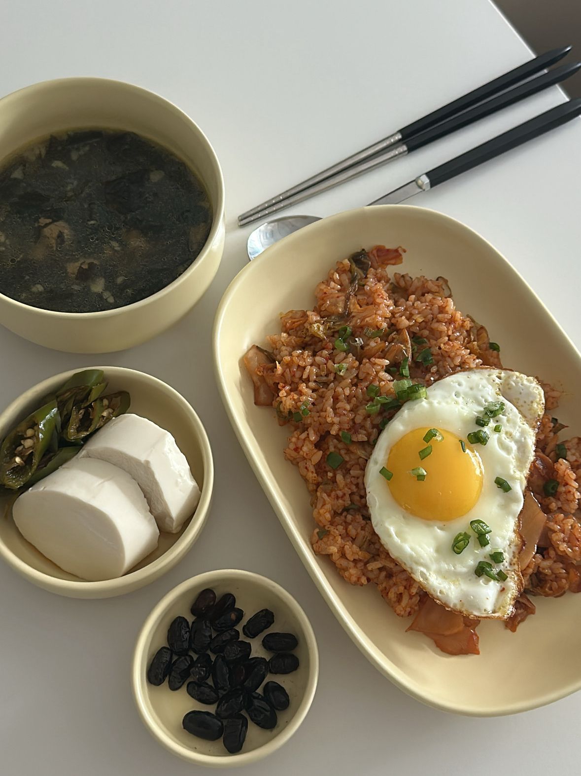 Every Meal Ceramic Dinnerware Set (10-Piece) user photo