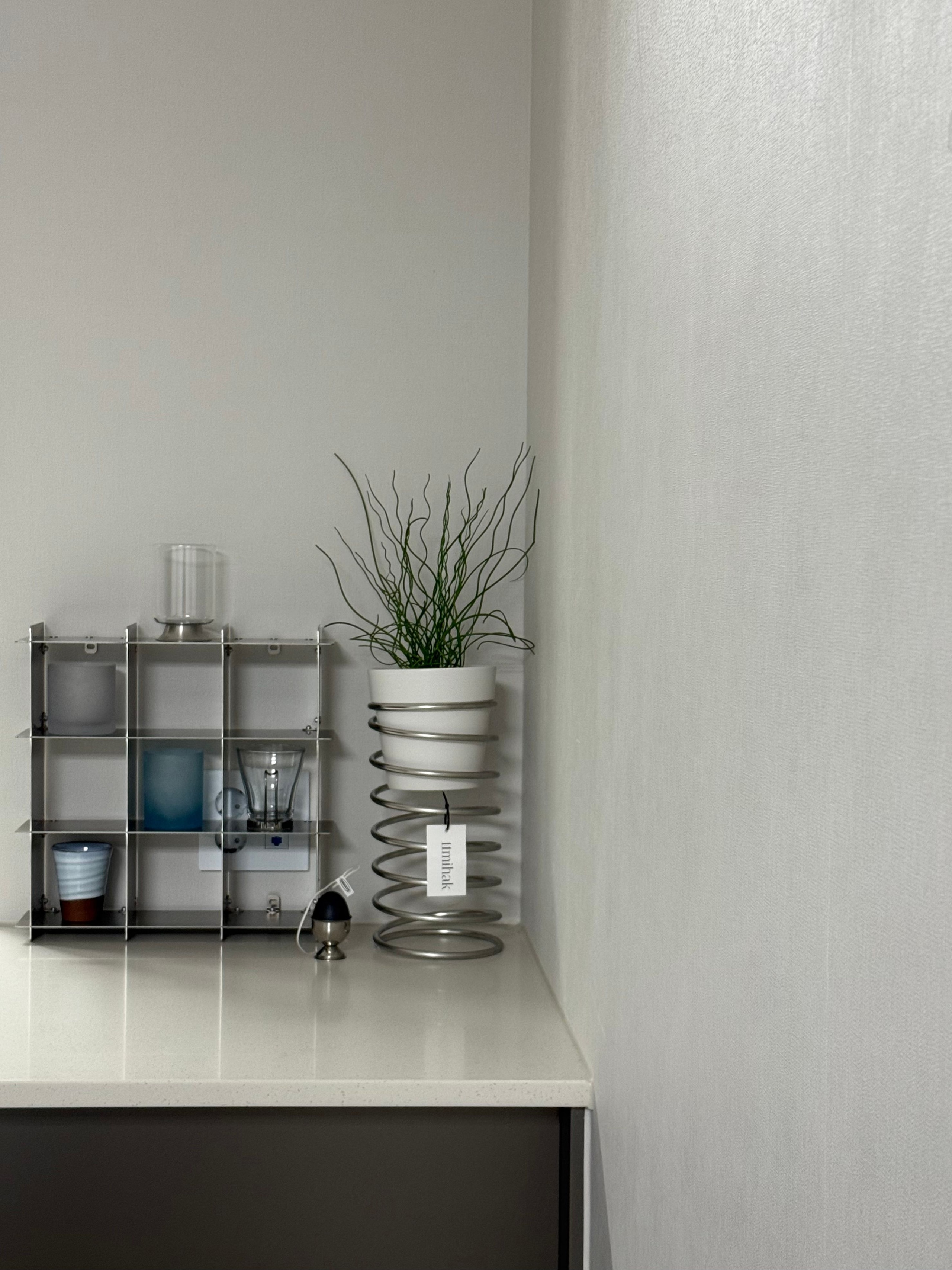 Stainless Grid Storage Shelf user photo
