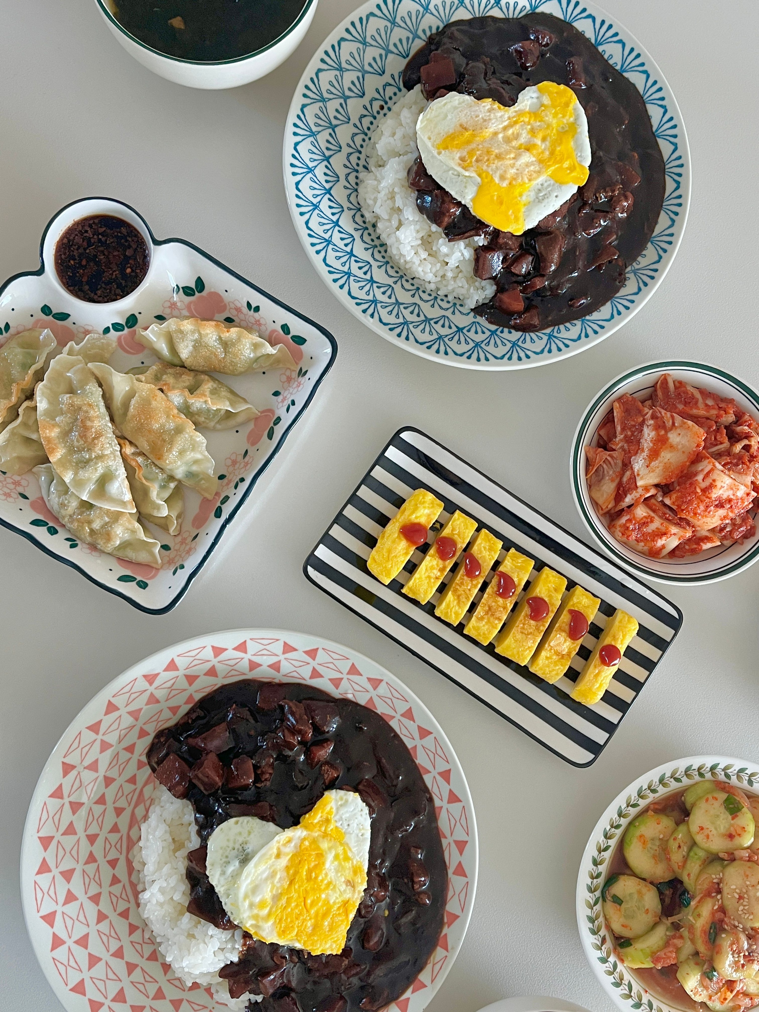 Floral Square Serving Plate Set with Sauce Dish (2-Piece) user photo