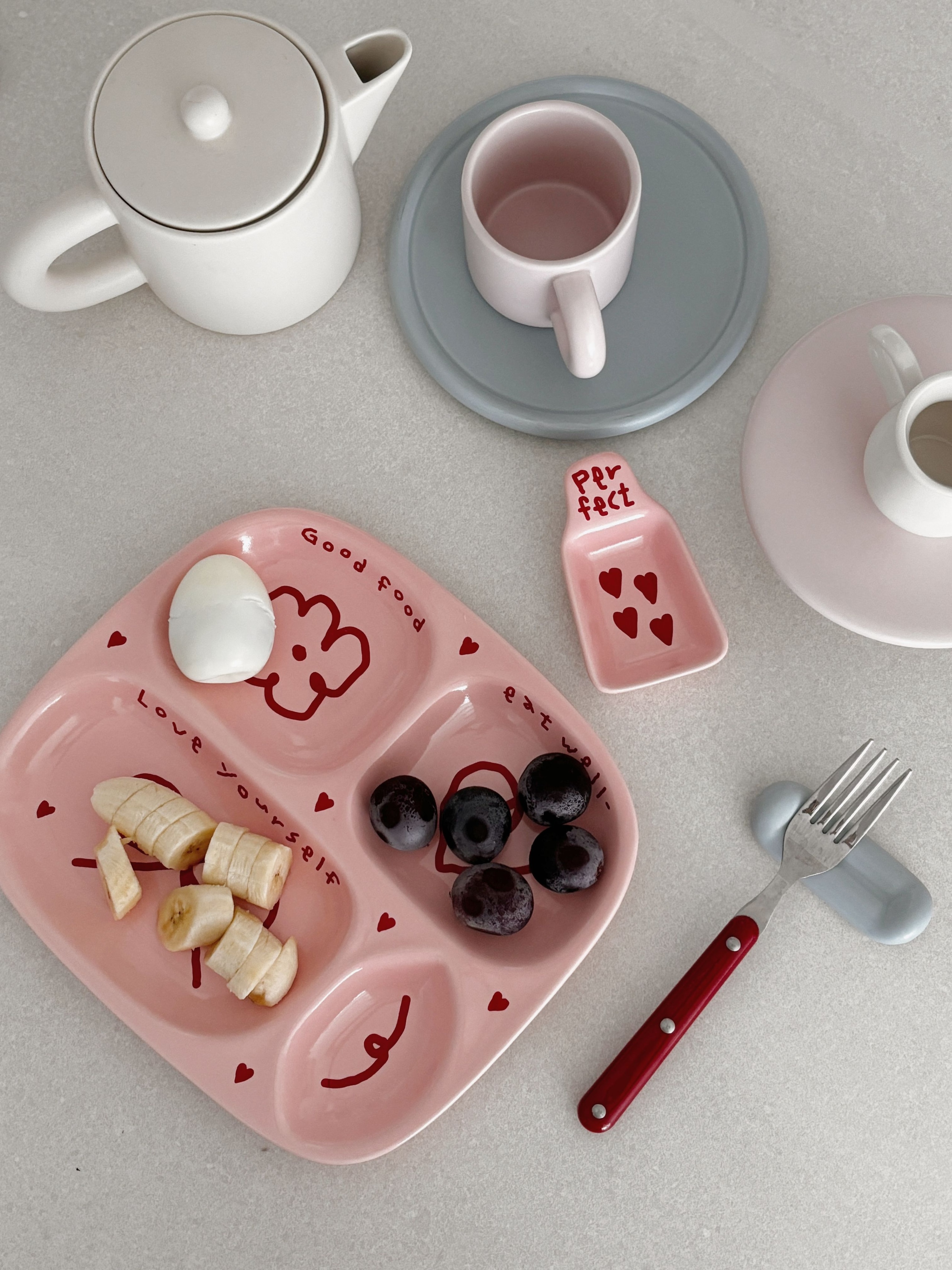 Pink Edition Ceramic Solo Meal Tray Set user photo