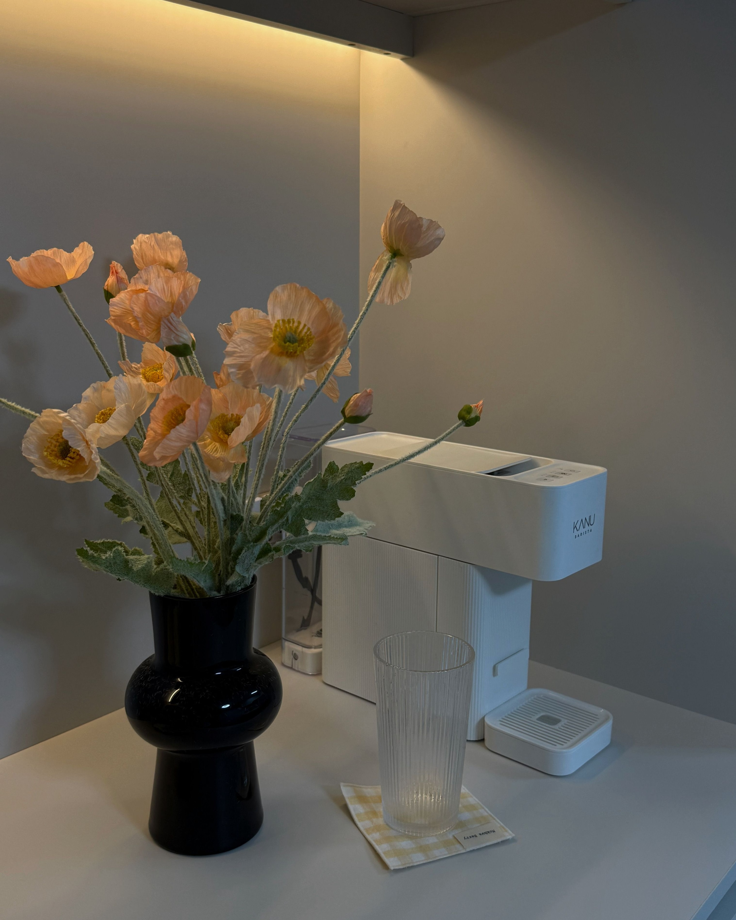 Rondi Voluminous Colored Glass Vase user photo