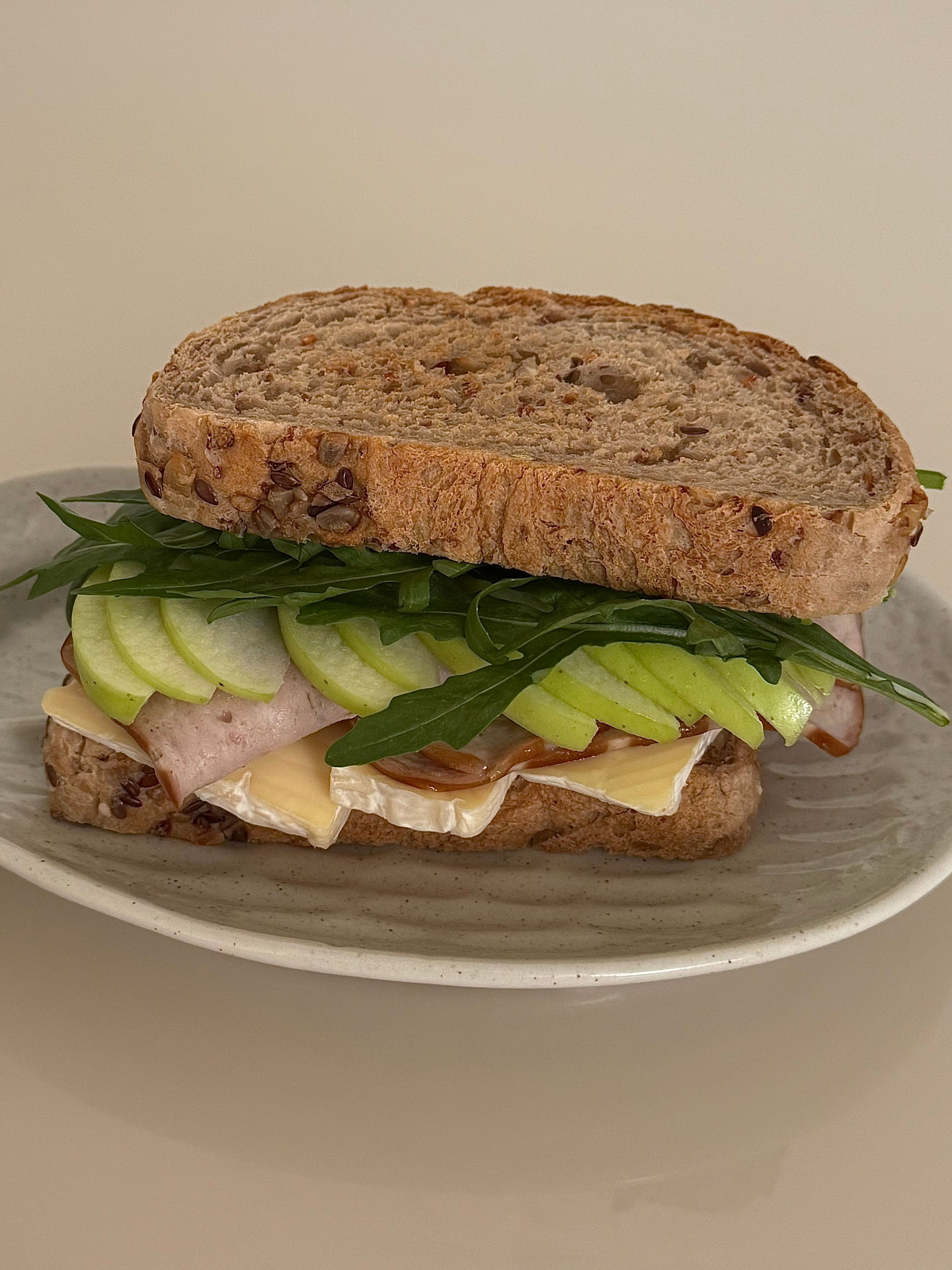 Peanut Shaped Divided Sushi Plate user photo