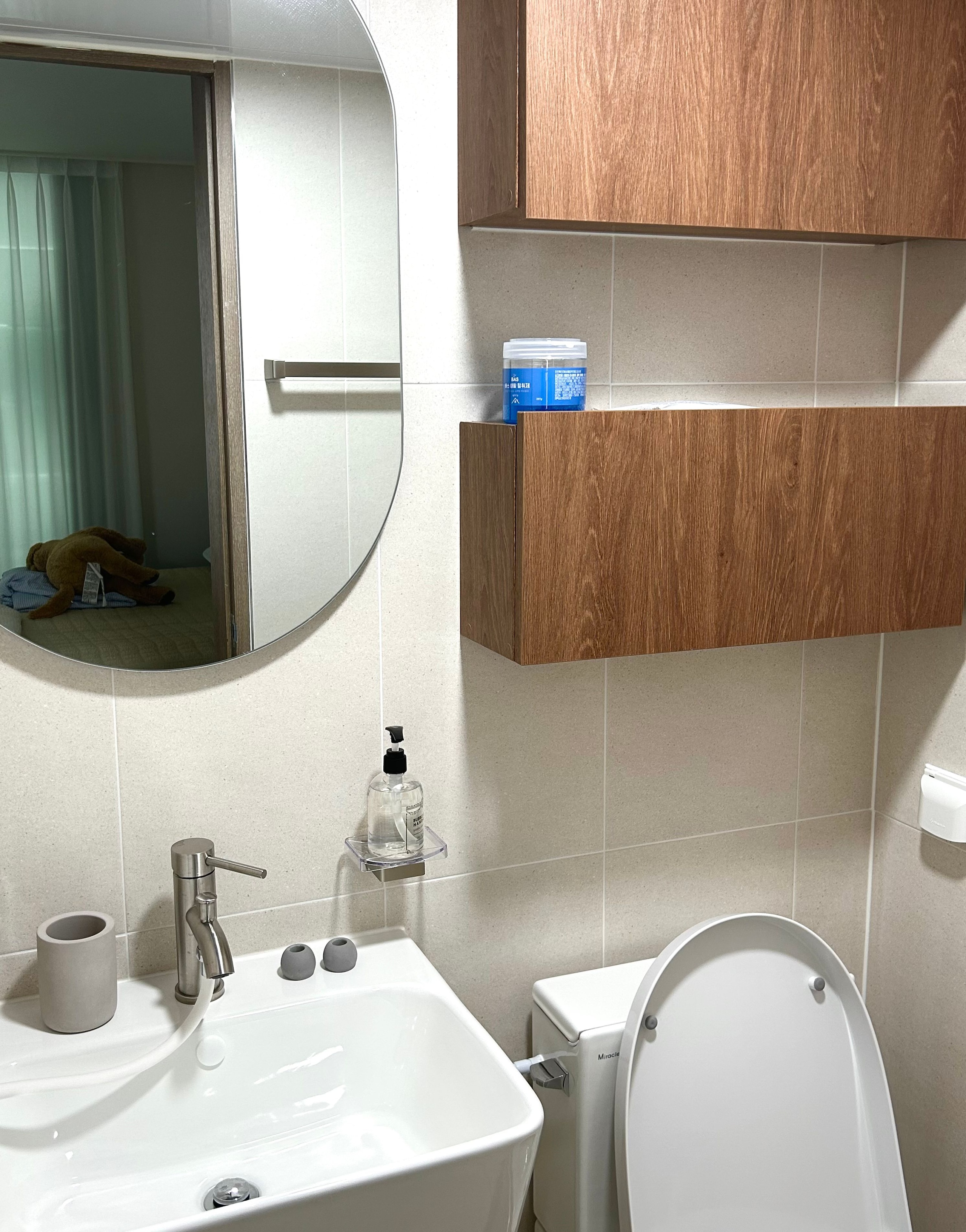 Diatomite Toothbrush Holder user photo