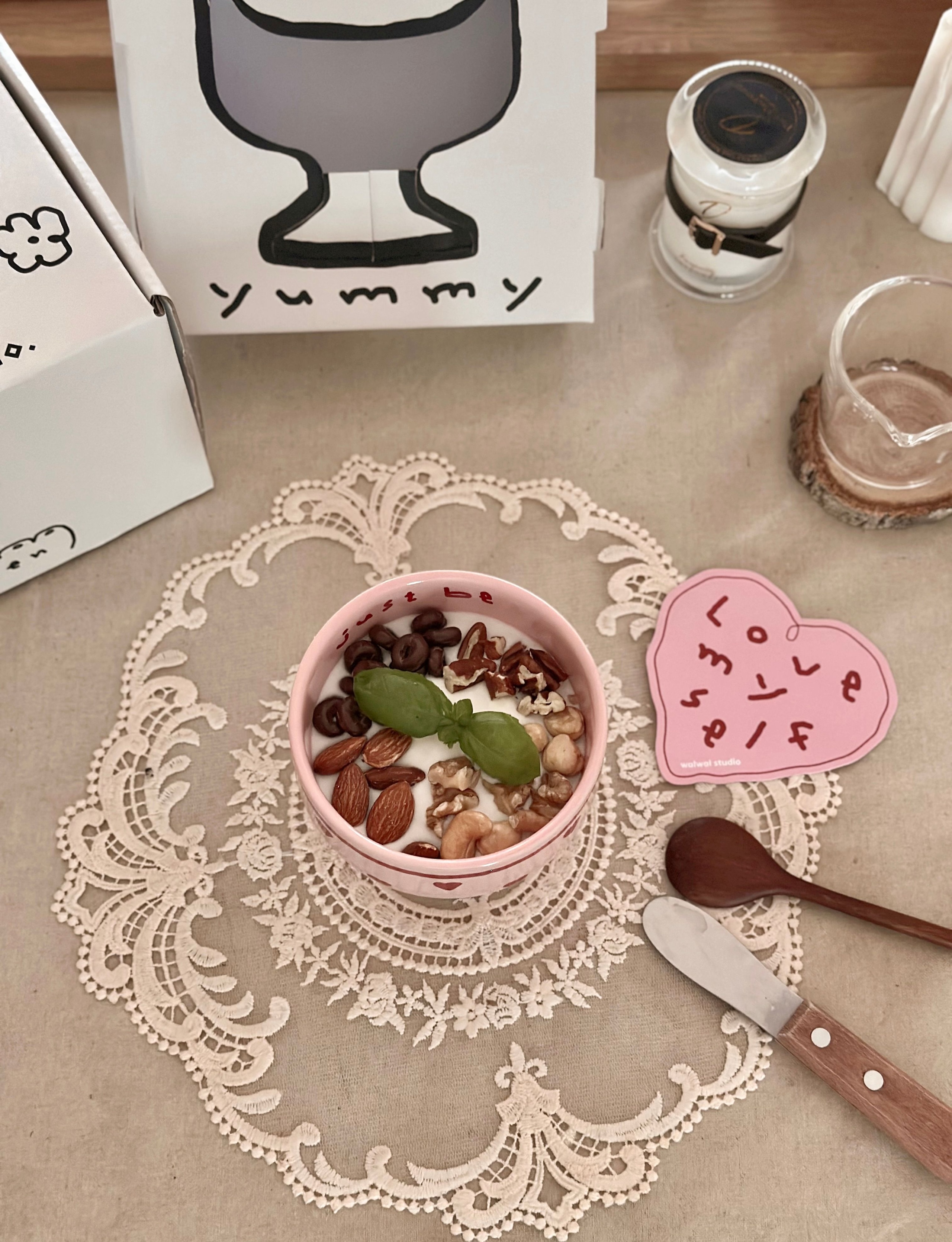 Pink Edition Ceramic “Just Be” Dessert Bowl Gift Set user photo