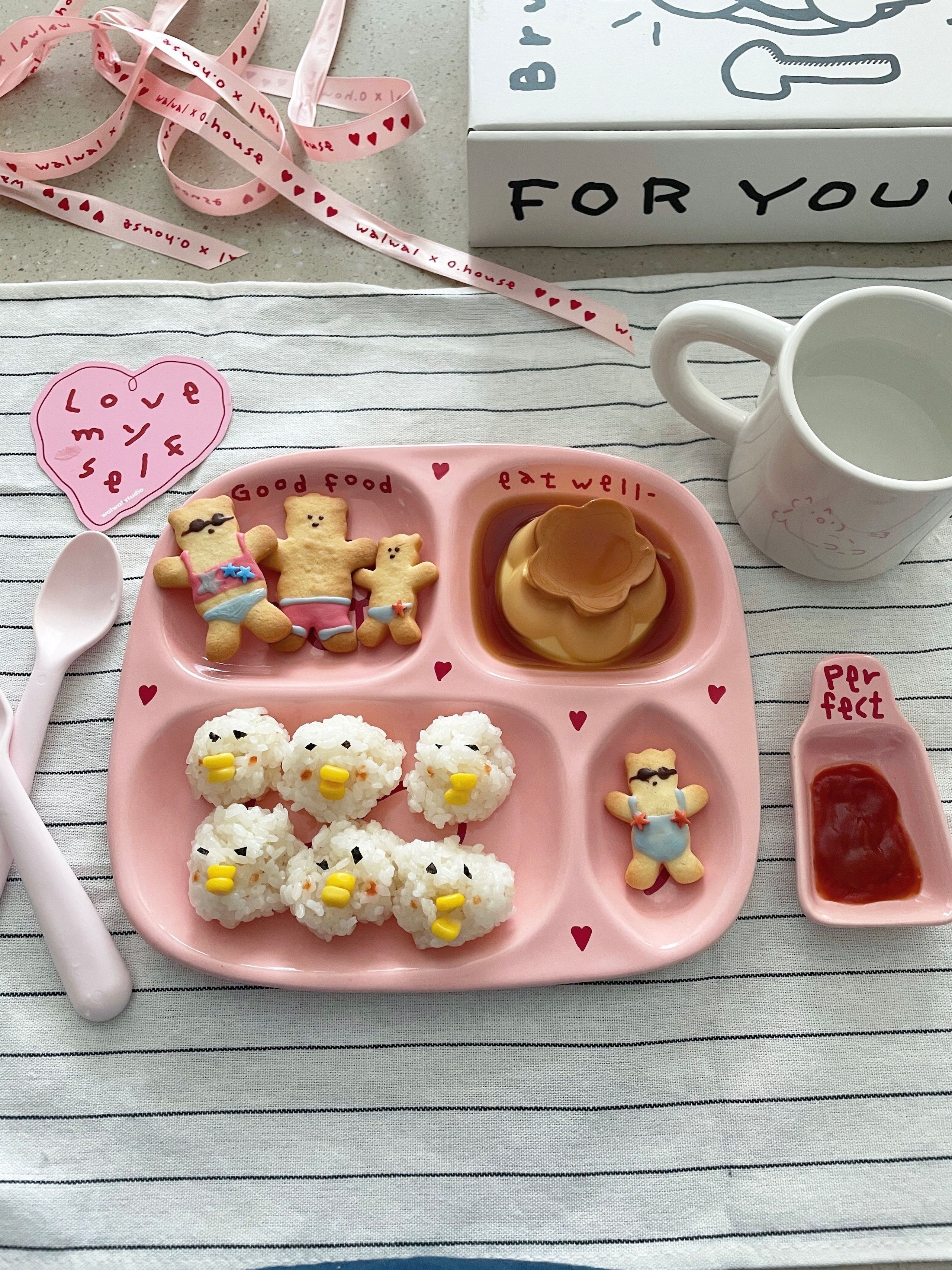 Pink Edition Ceramic Solo Meal Tray Set user photo