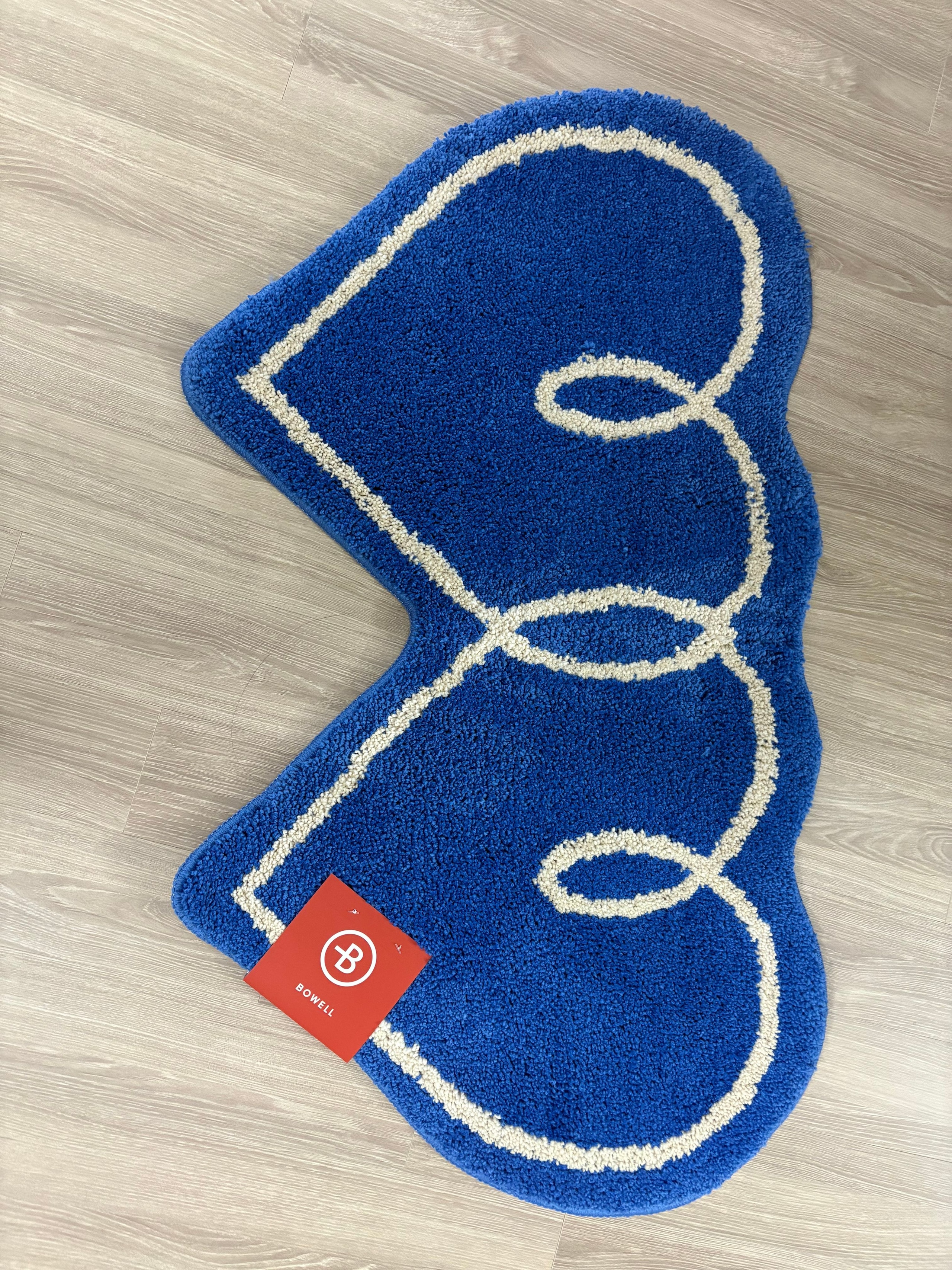 BWTZ Double Heart Accent Rug user photo