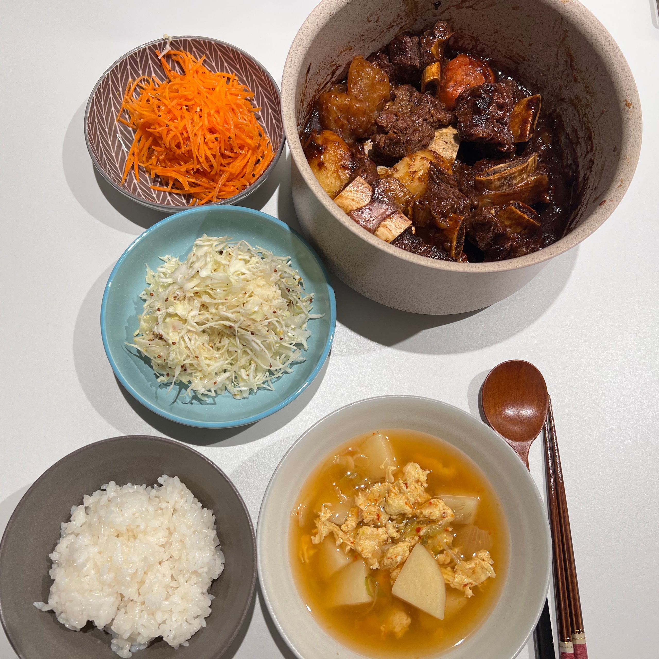 Two-Tone Wood Spoon & Chopsticks Set for 4 user photo