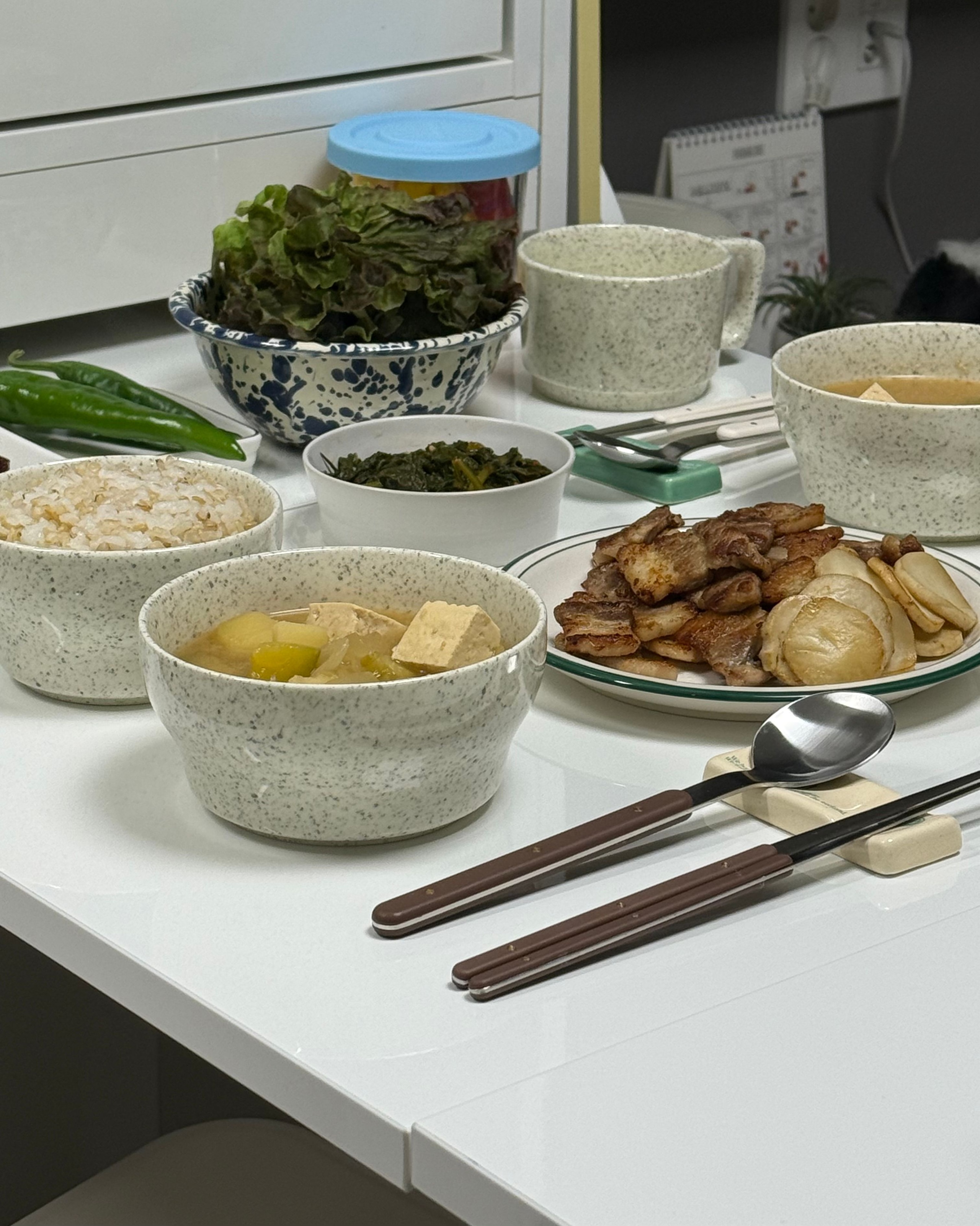 Slow Series Everyday Bowl – Small user photo