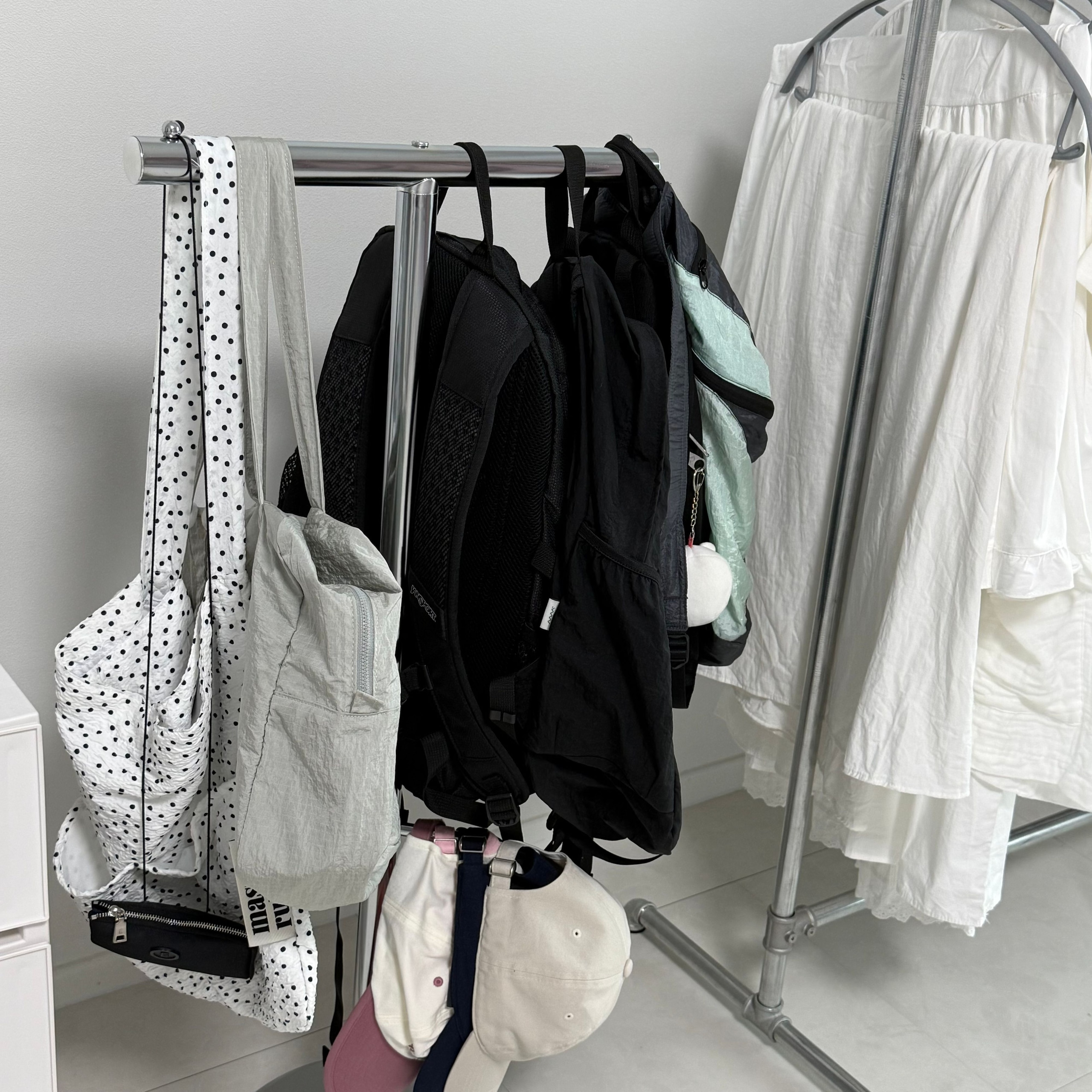 T-Bar Valet Stand user photo