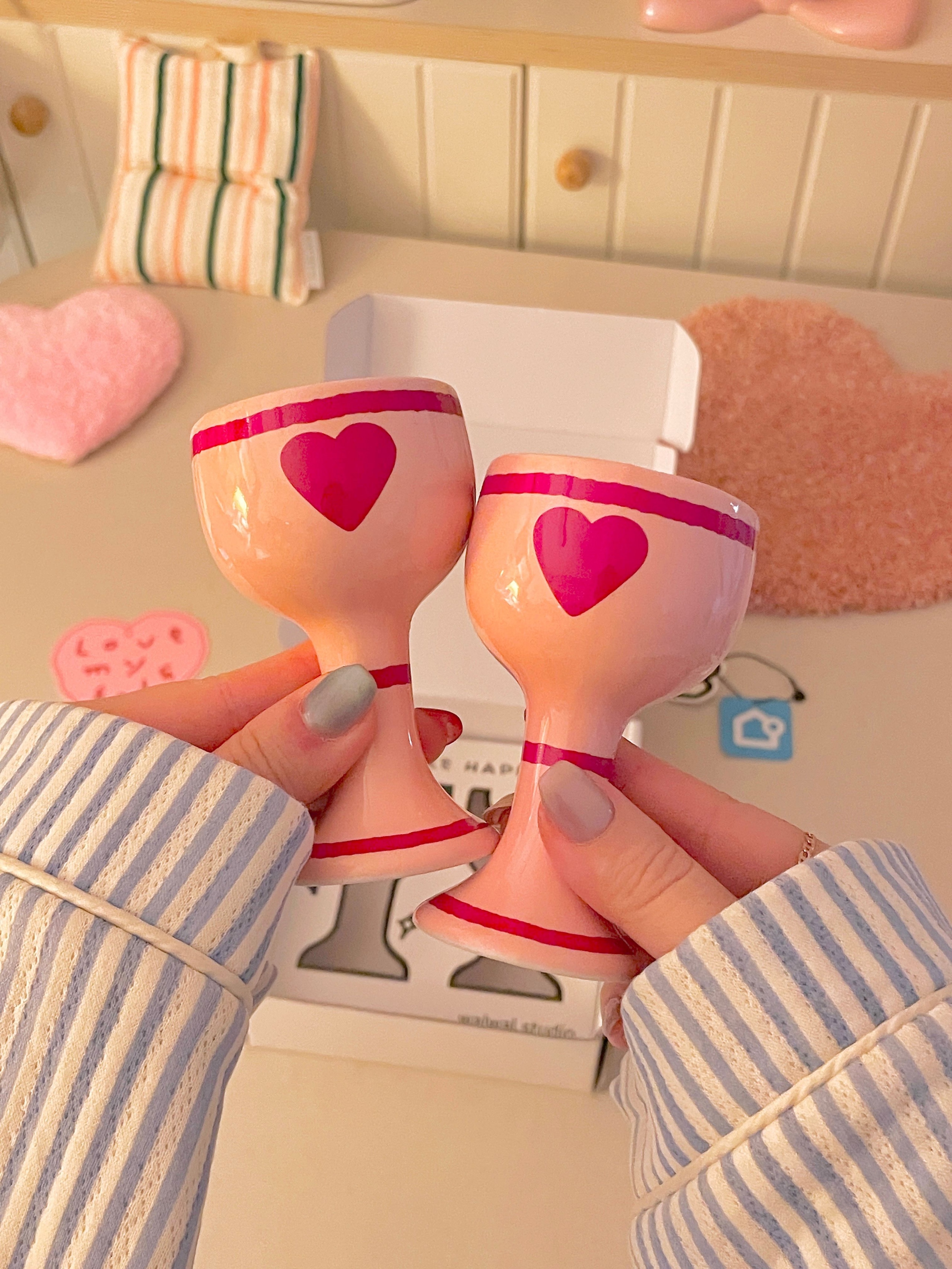 Pink Edition Ceramic Heart Mini Wine Glass user photo
