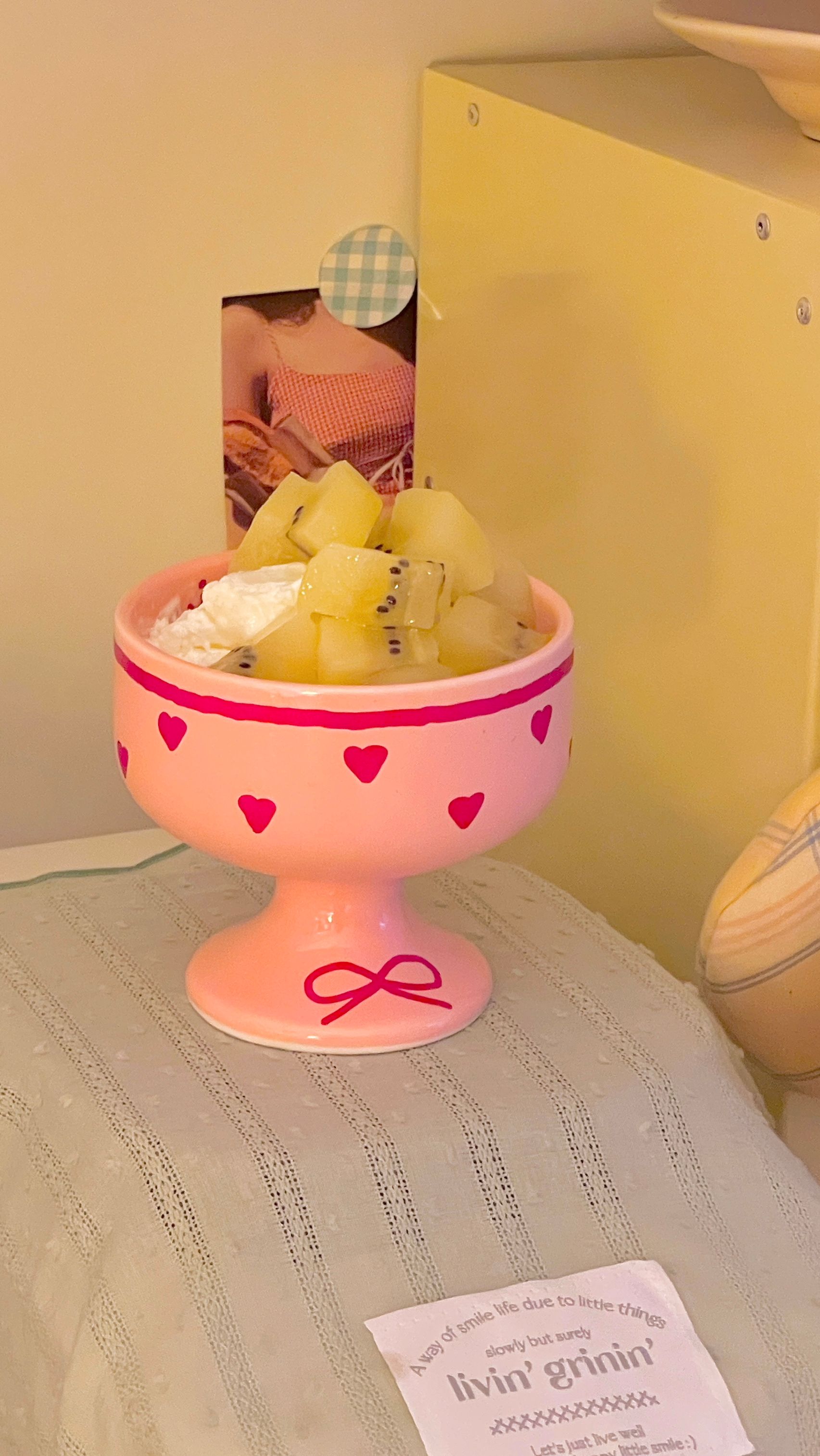 Pink Edition Ceramic Heart Salad Plate with Dressing Cup user photo