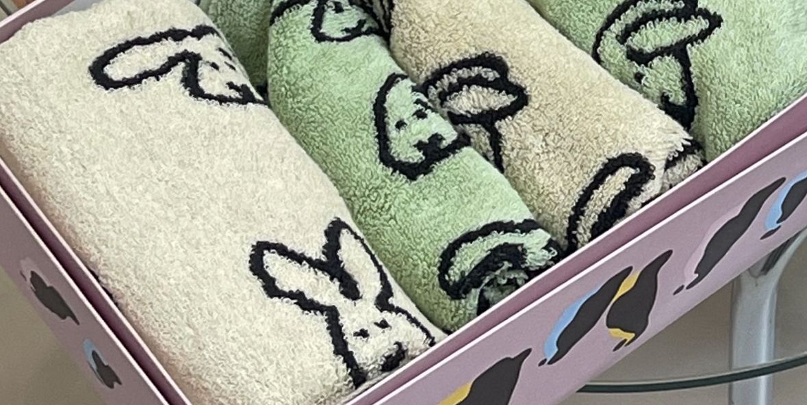 Warmgrey Tail Face & Hand Towel Gift Set (4-Piece) user photo