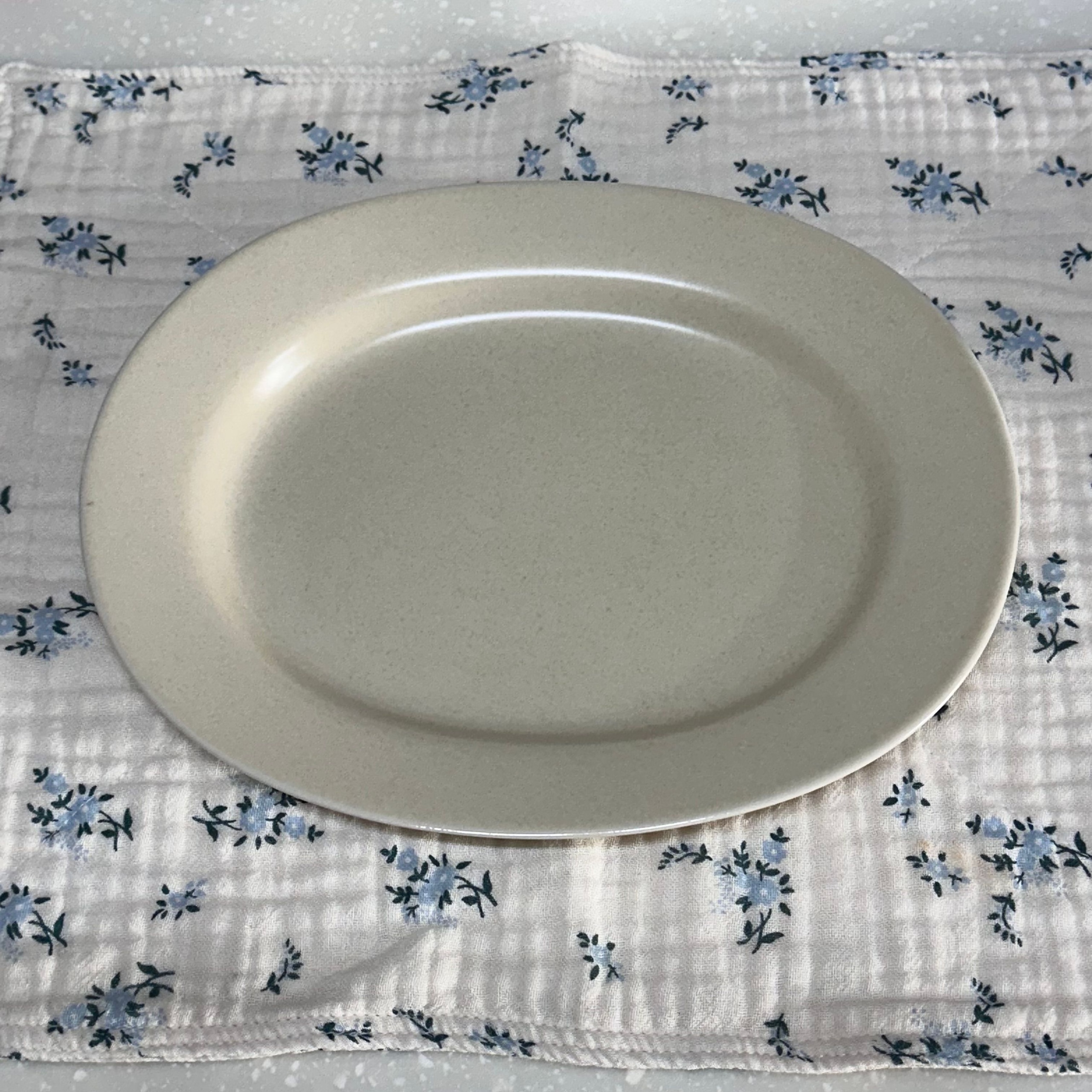 Doze Oval Plate - Cozy Clay user photo