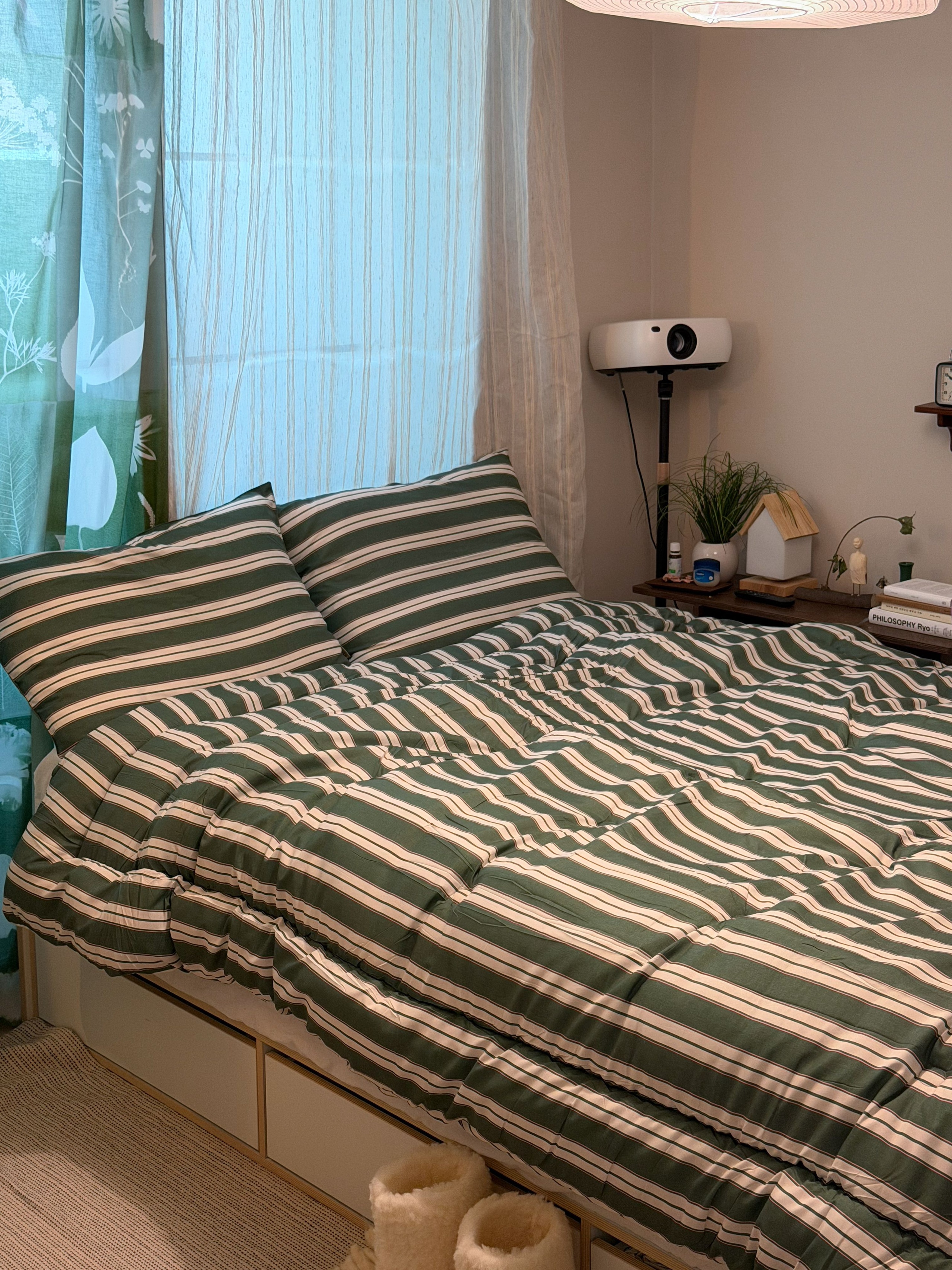 Pure Wool Cloud Boot Slippers user photo