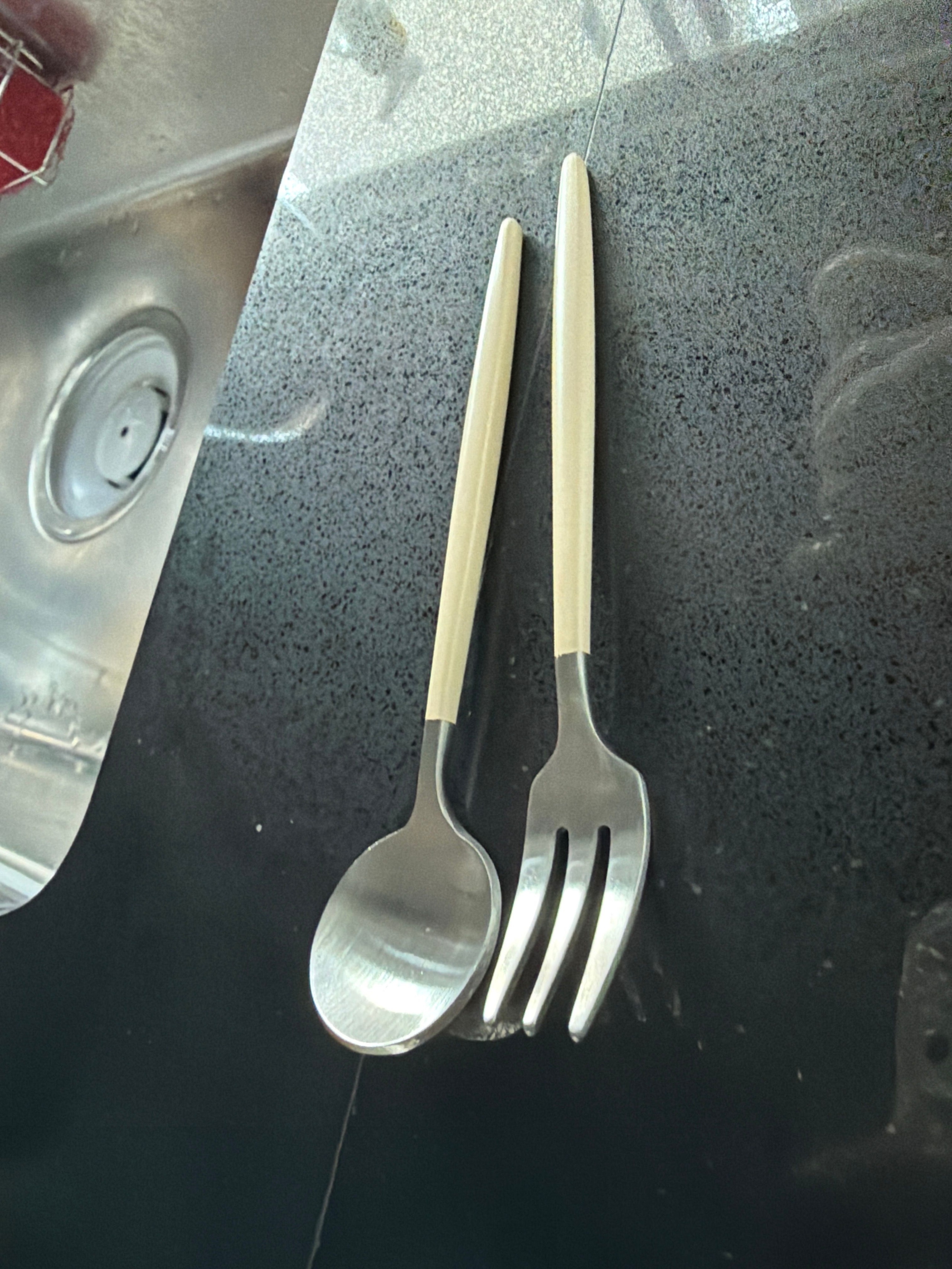 Surfinia Color Spoon & Chopsticks Set (2-Piece) user photo