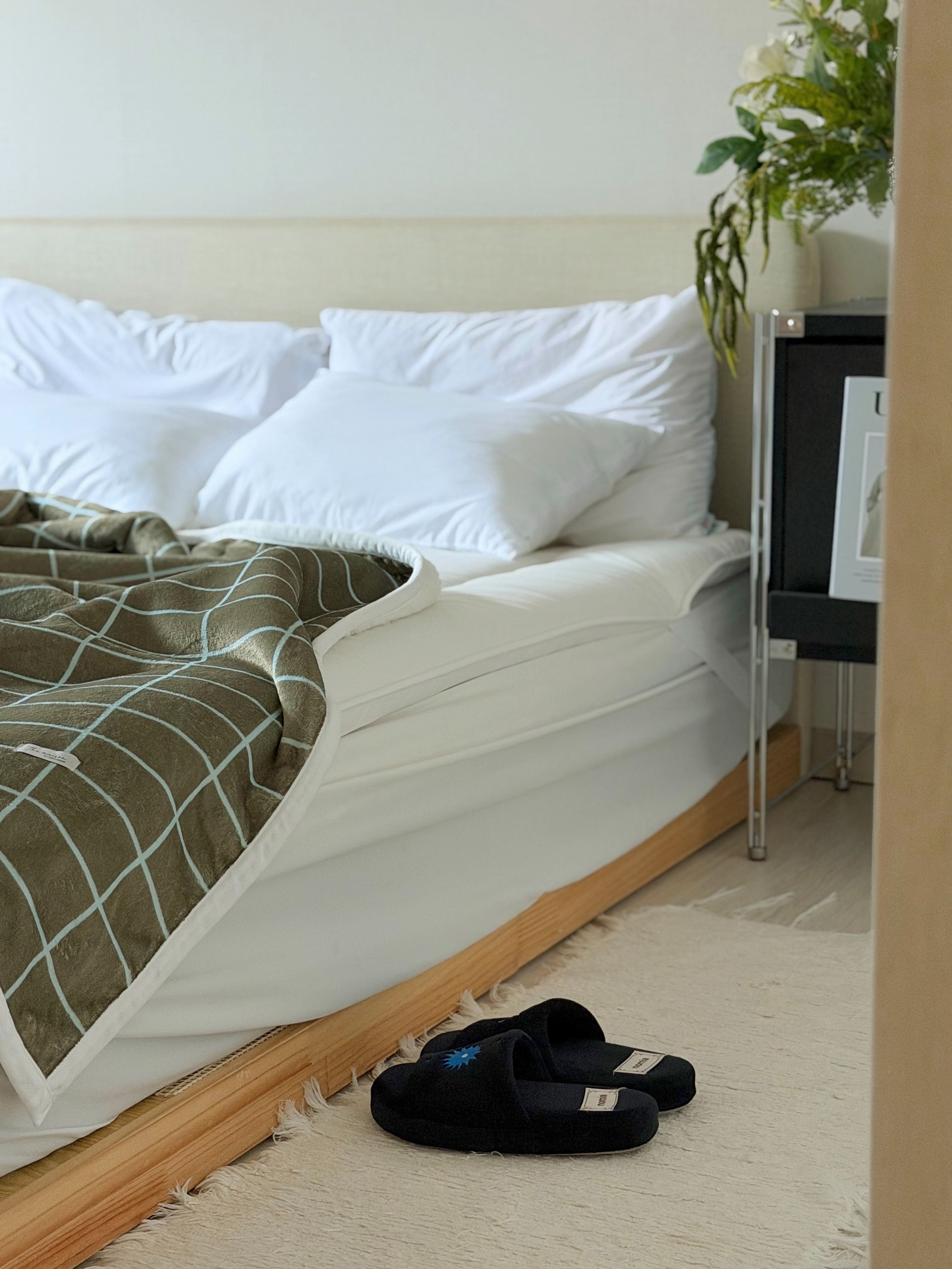 Blooming Flannel Microfiber All-Season Sherpa Blanket user photo