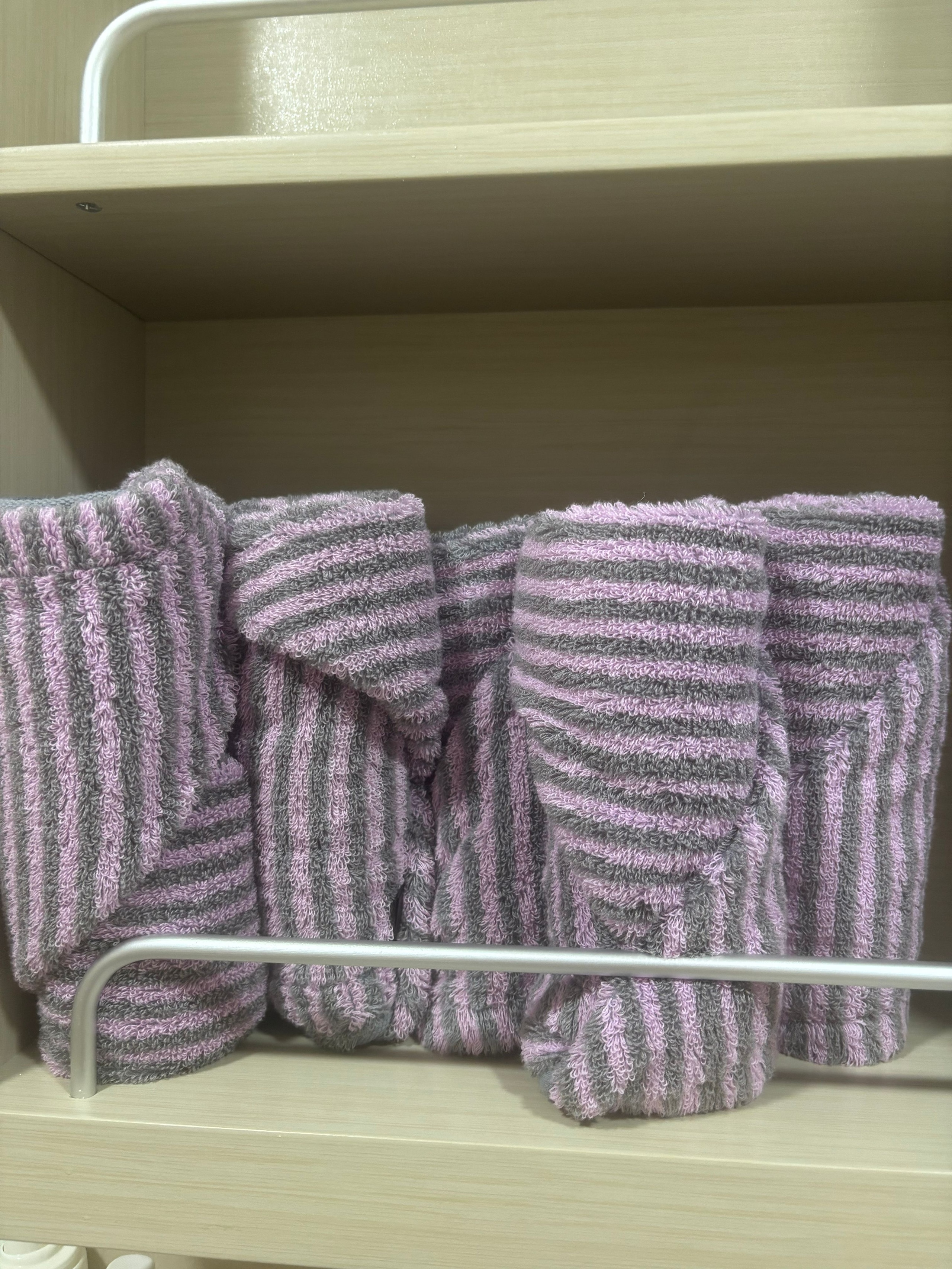 Soft Taffy Stripe Hotel Towel (10-Pack) user photo