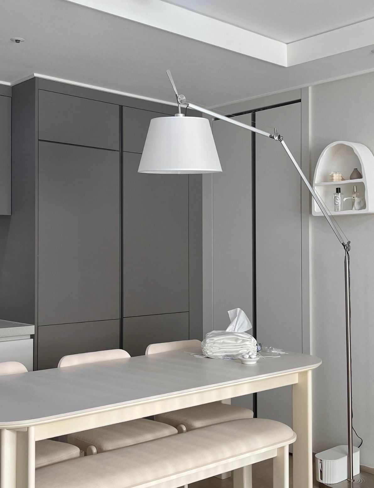 Two-Tier Arched Display Shelf user photo