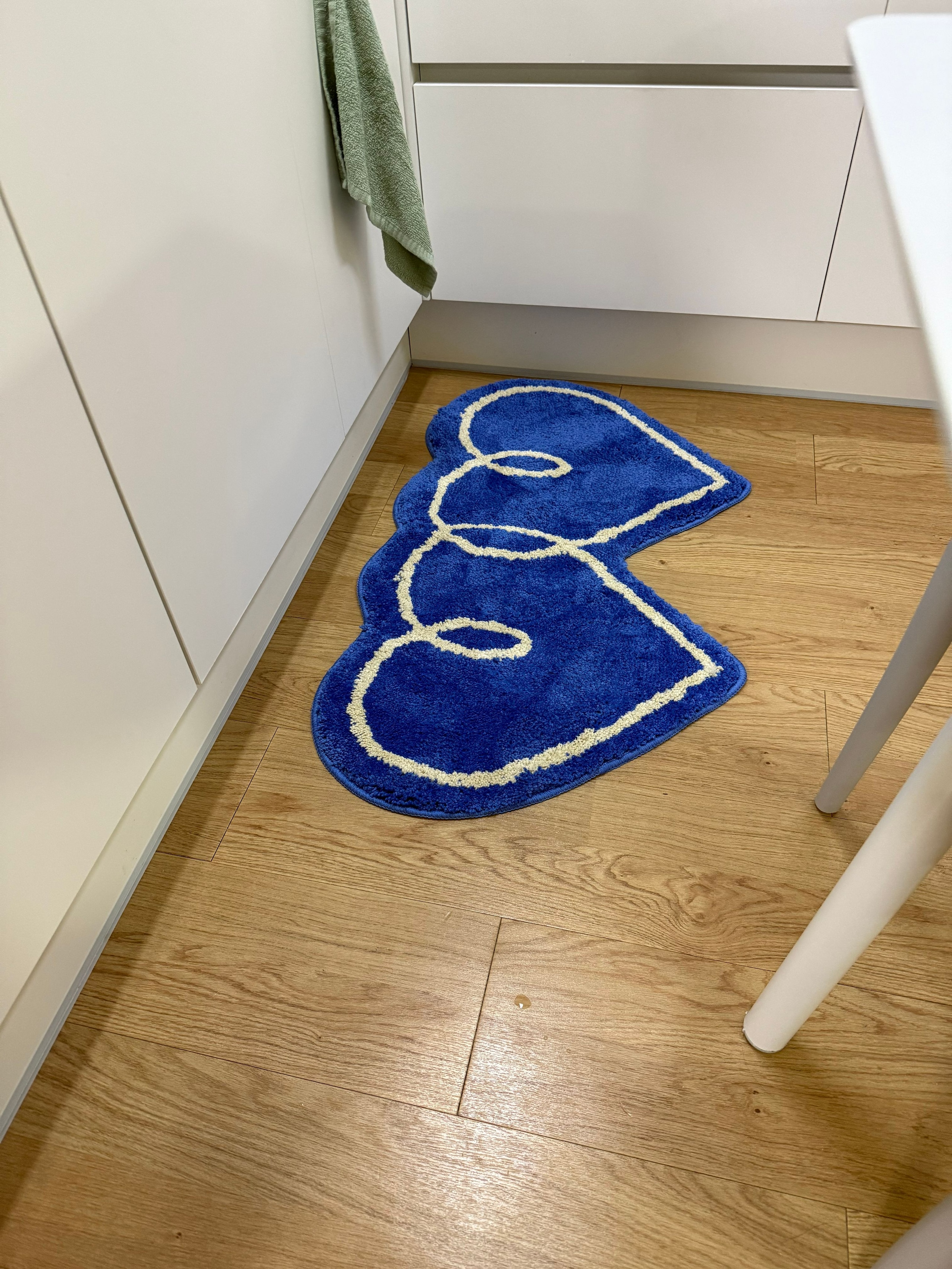 BWTZ Double Heart Accent Rug user photo