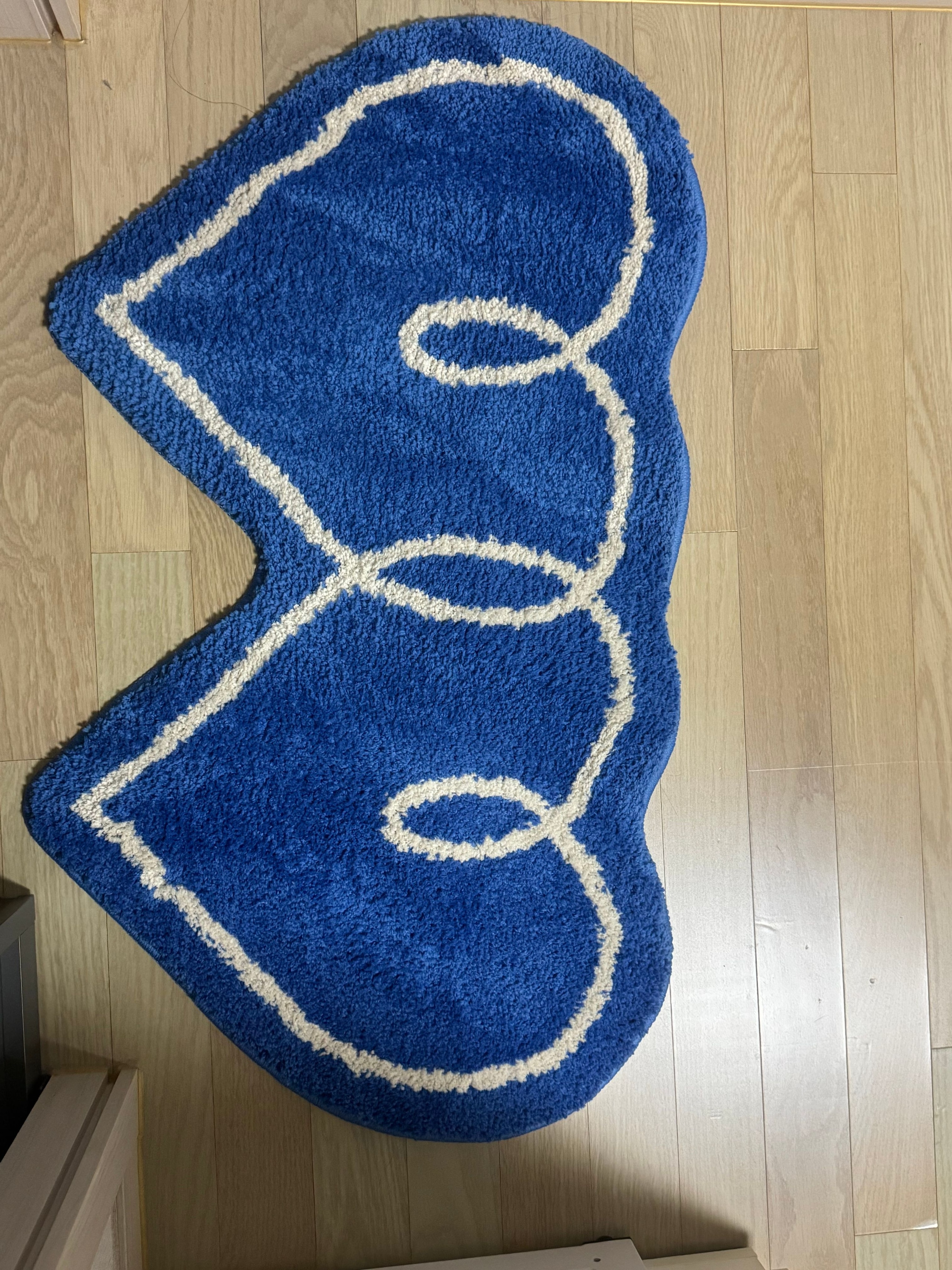 BWTZ Double Heart Accent Rug user photo