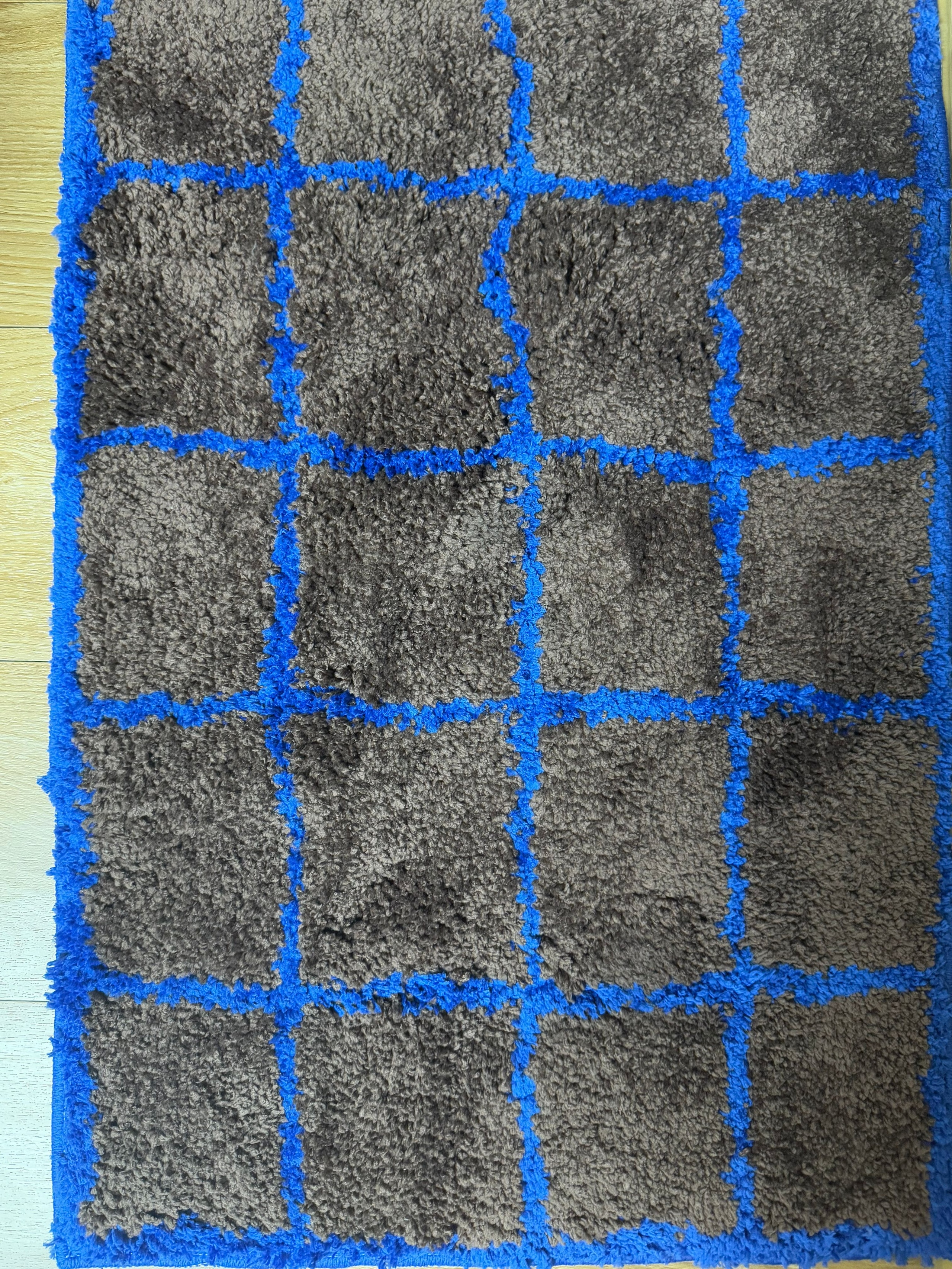 Joy Fuzzy Mini Rug user photo