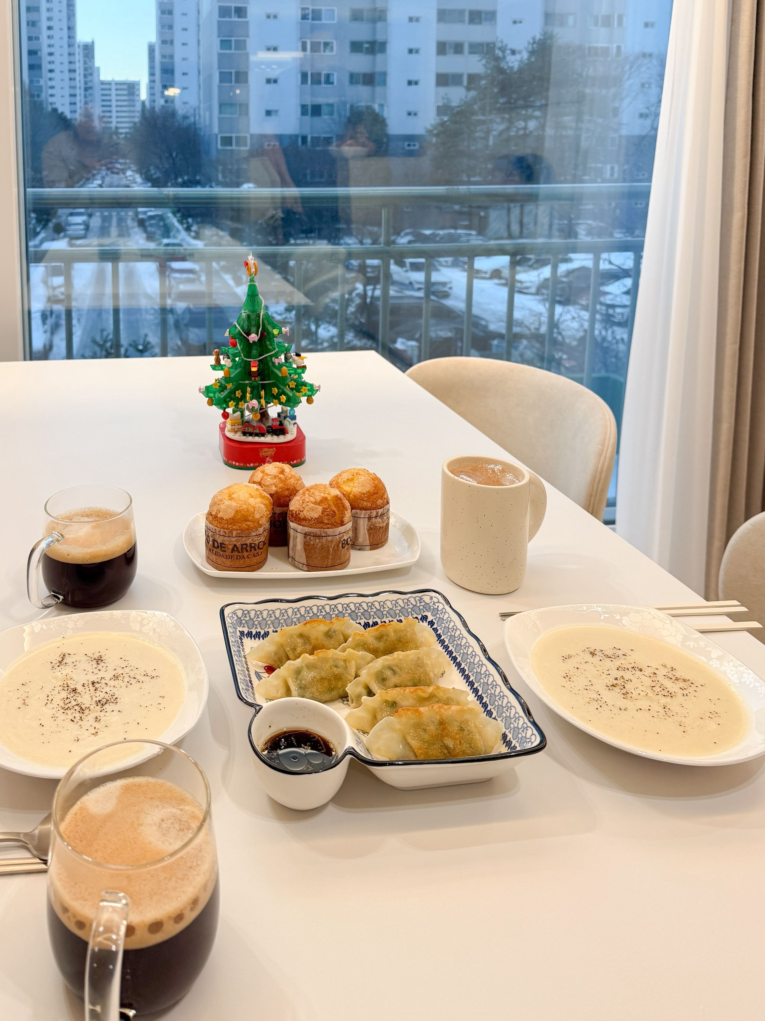 Floral Square Serving Plate Set with Sauce Dish (2-Piece) user photo