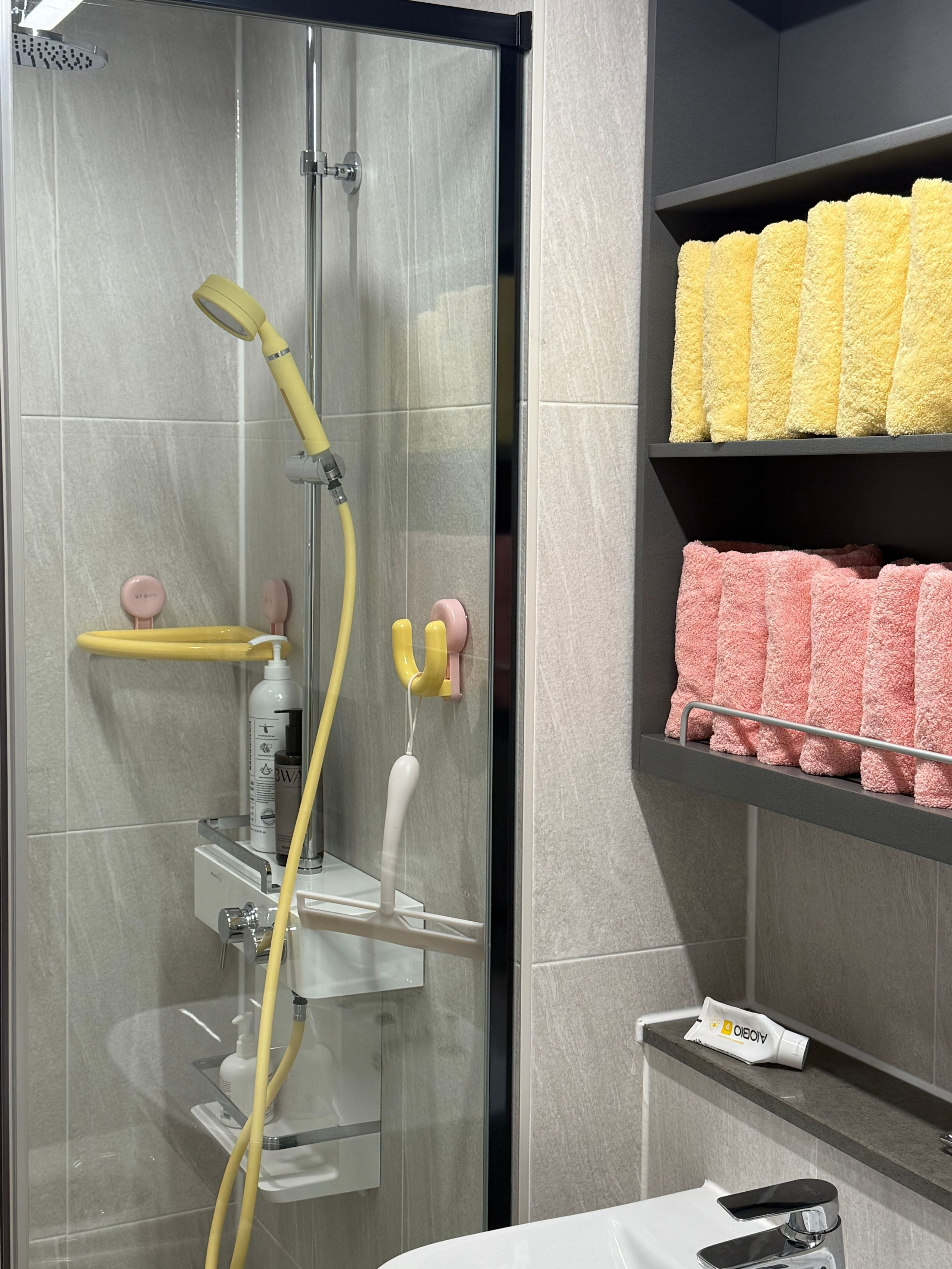 Pastel Pop Multipurpose Bathroom Hook user photo