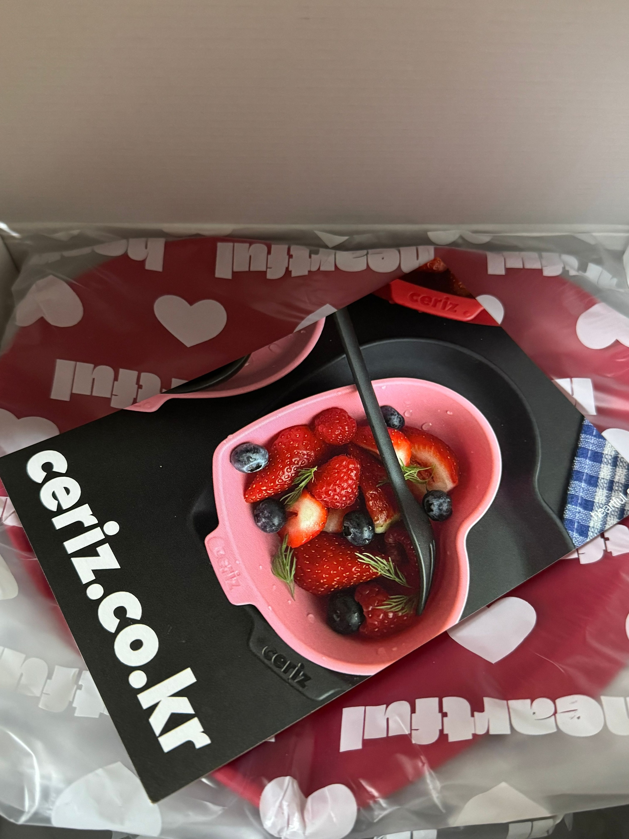 Heartful Pink Bowl & Plate Gift Set (3-Piece) user photo