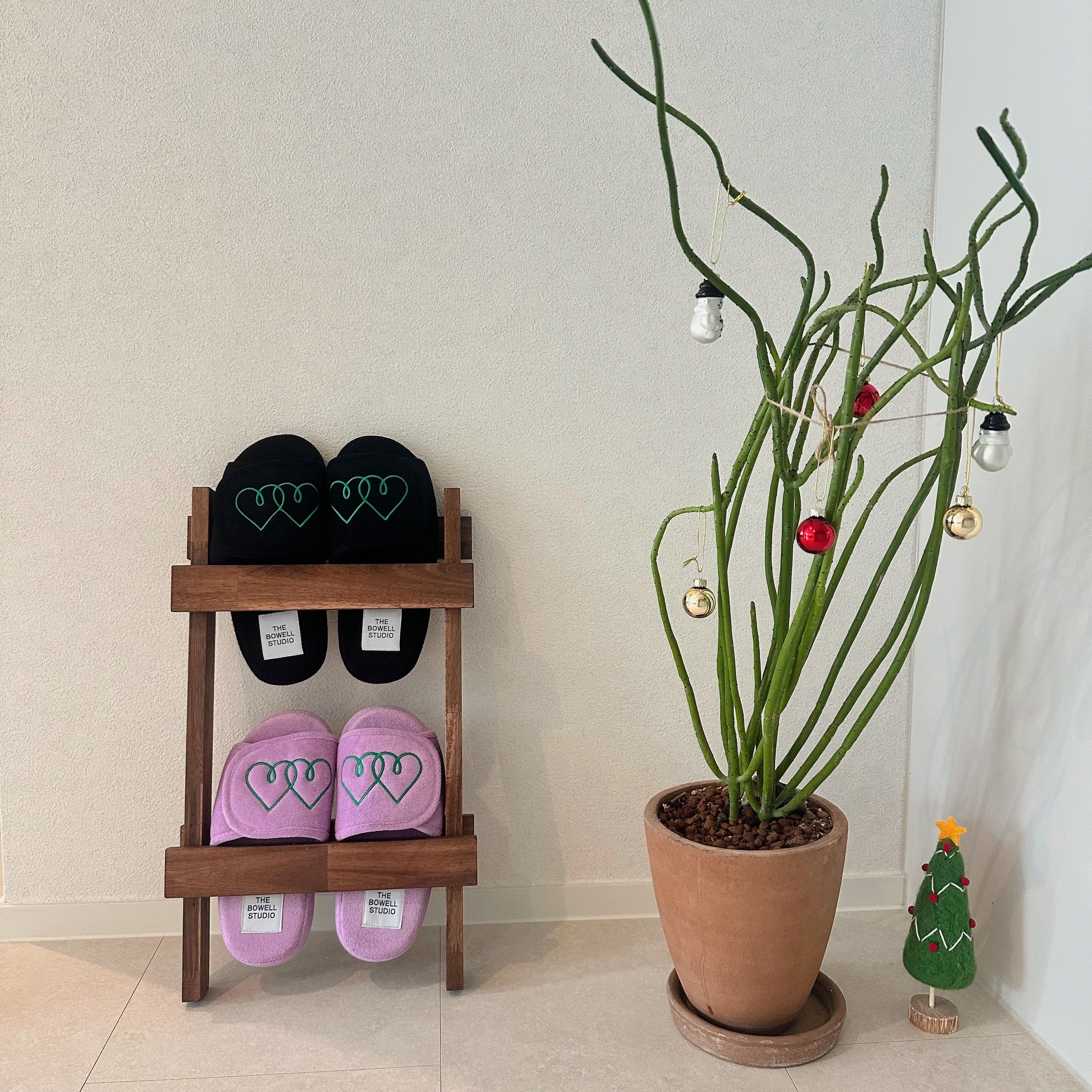 Terry Velcro Memory Foam Cloud Comfort Slippers user photo