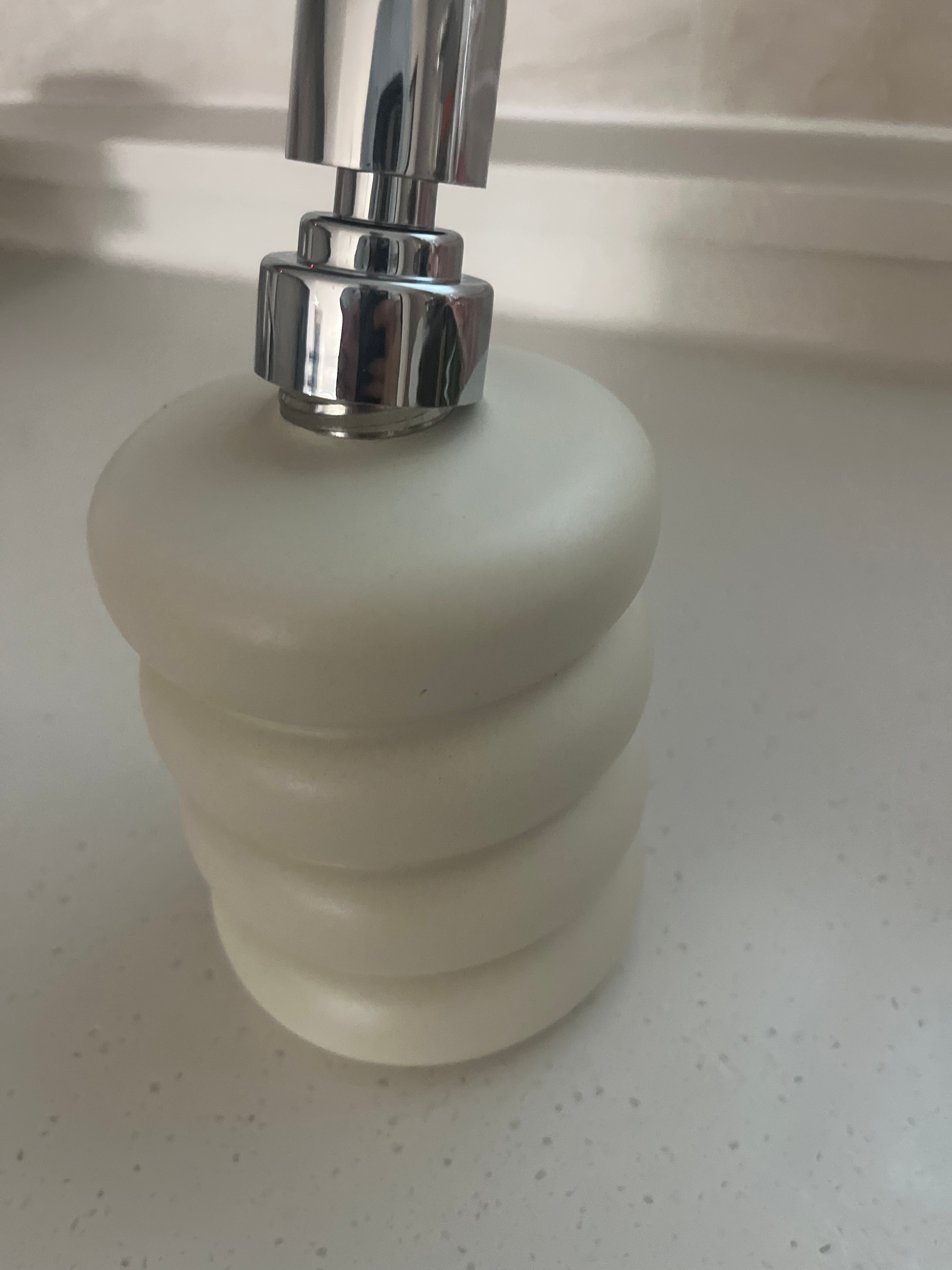 Ceramic Volume Soap Dispenser user photo