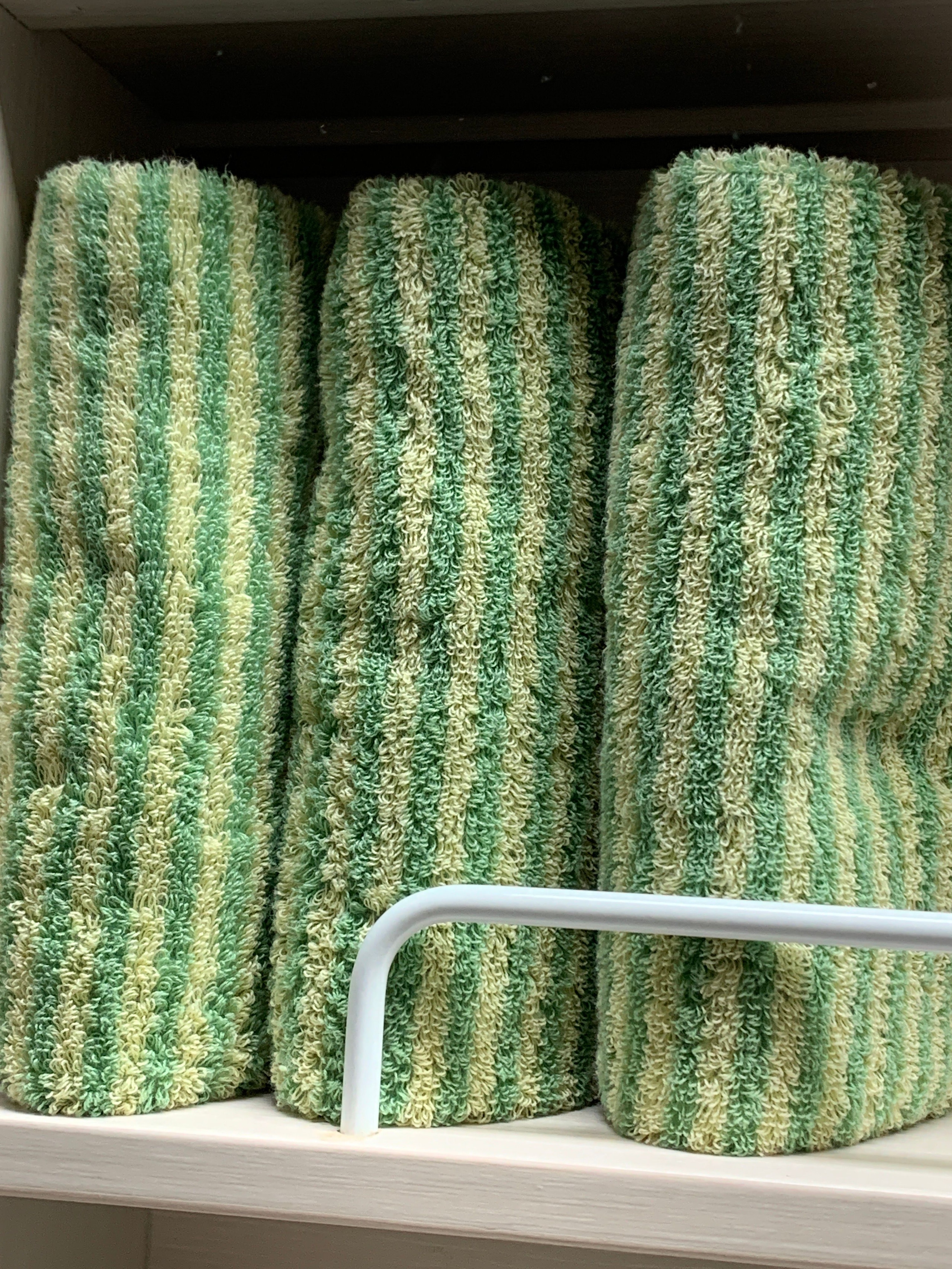 Soft Taffy Stripe Hotel Towel (10-Pack) user photo