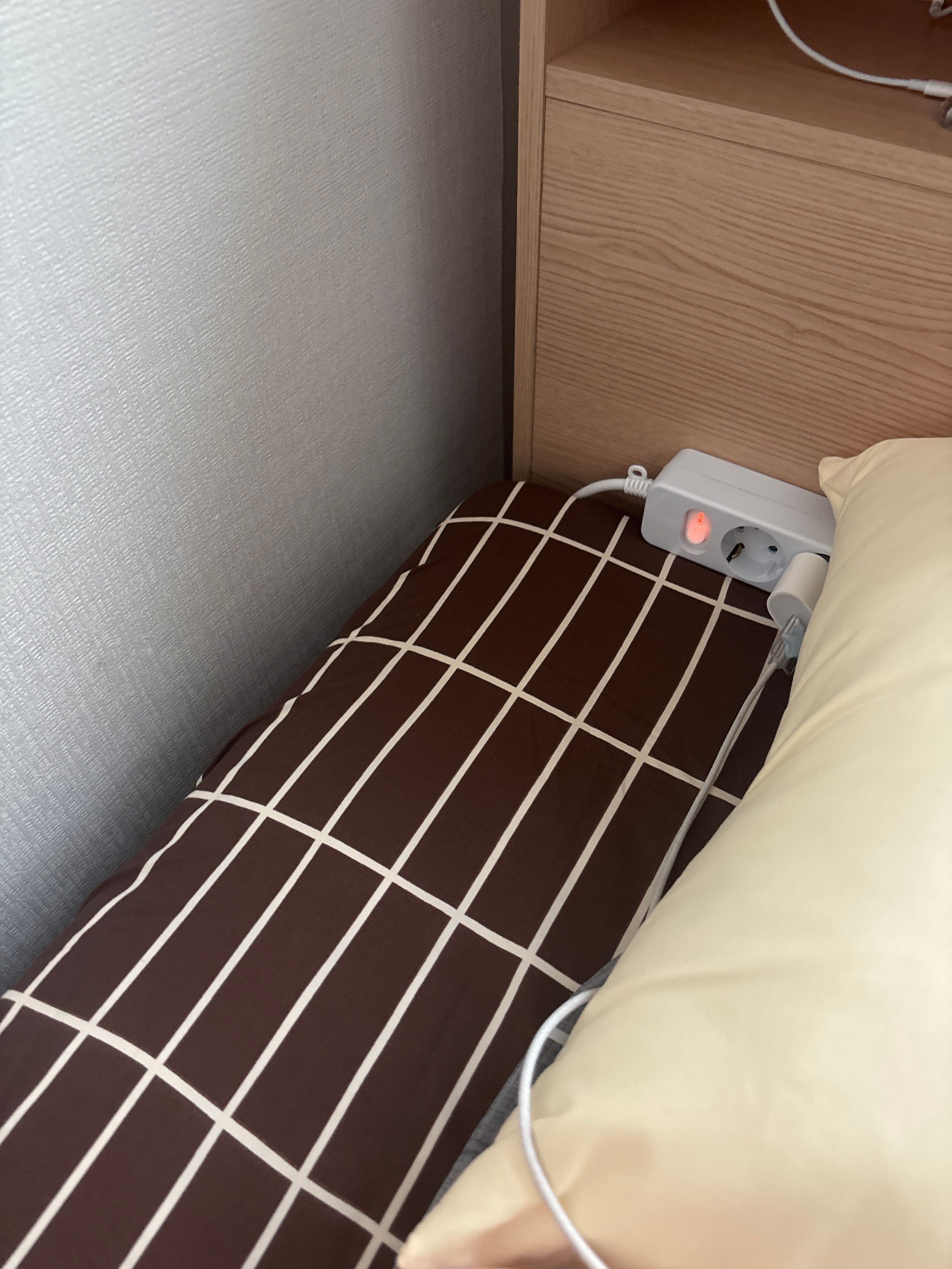 Little Mansion Check Allergy-Care Mattress Fitted Sheet user photo