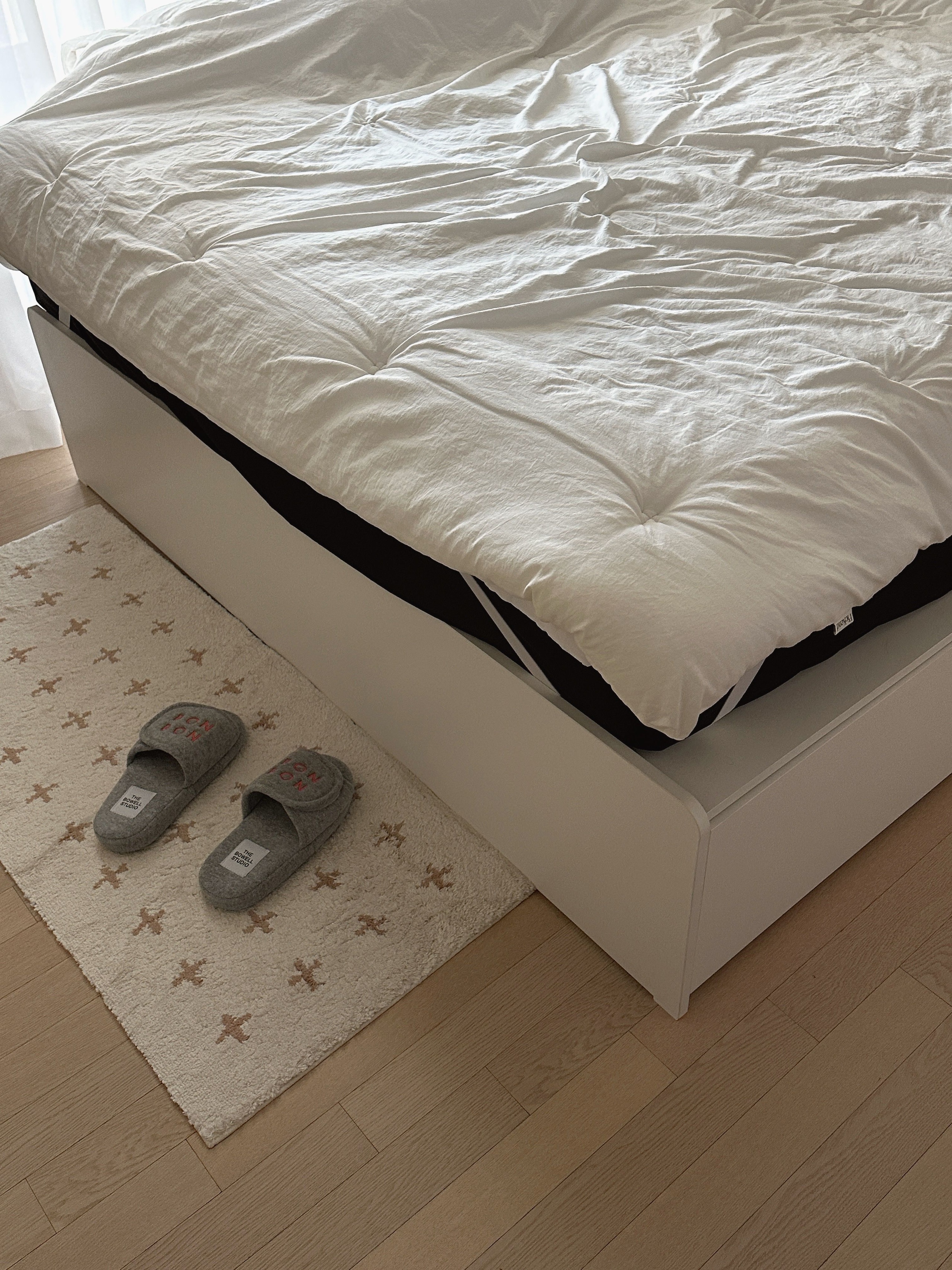 BWTZ Terry Velcro Memory Foam House Slippers user photo
