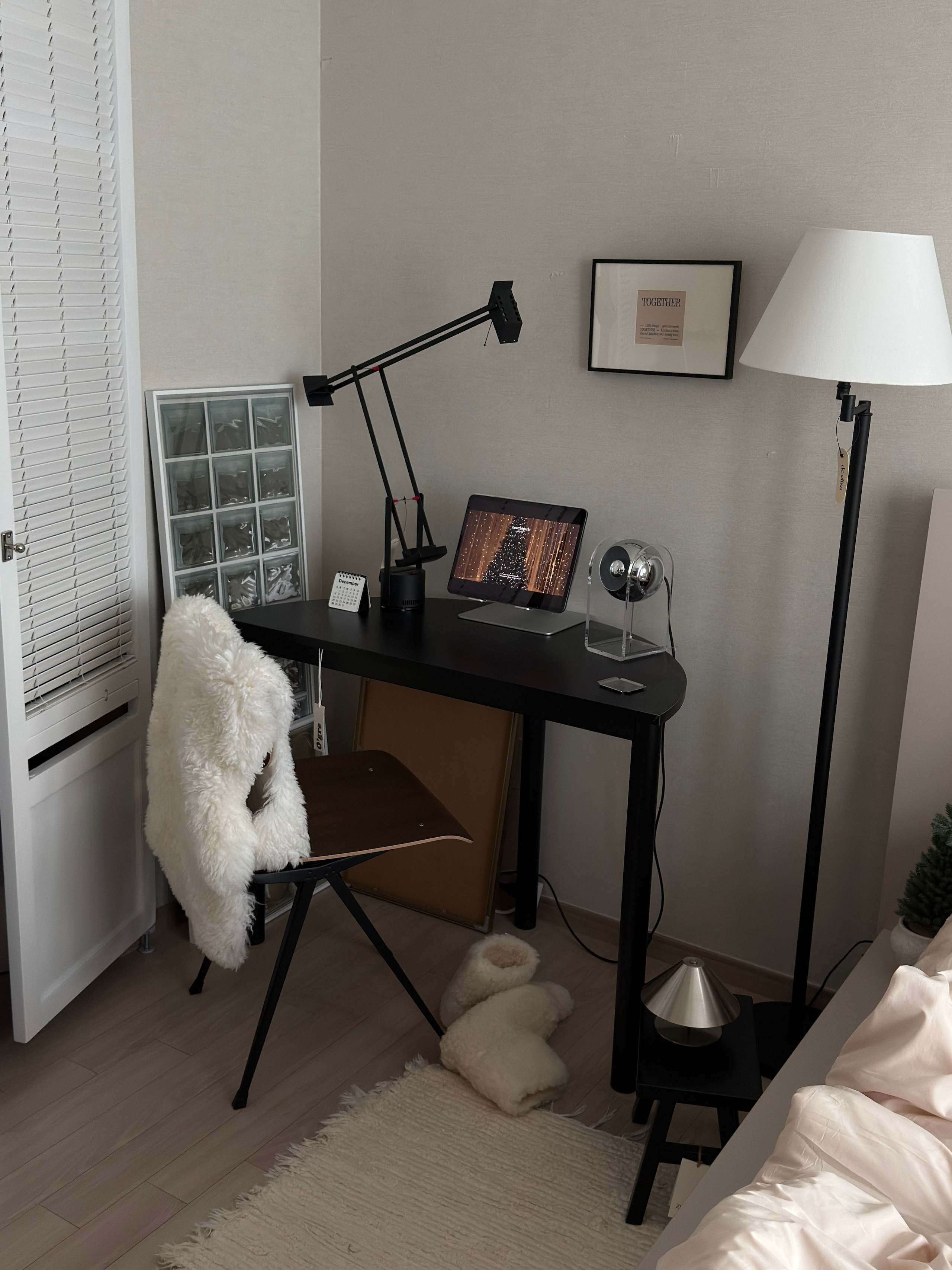 Pure Wool Cloud Boot Slippers user photo