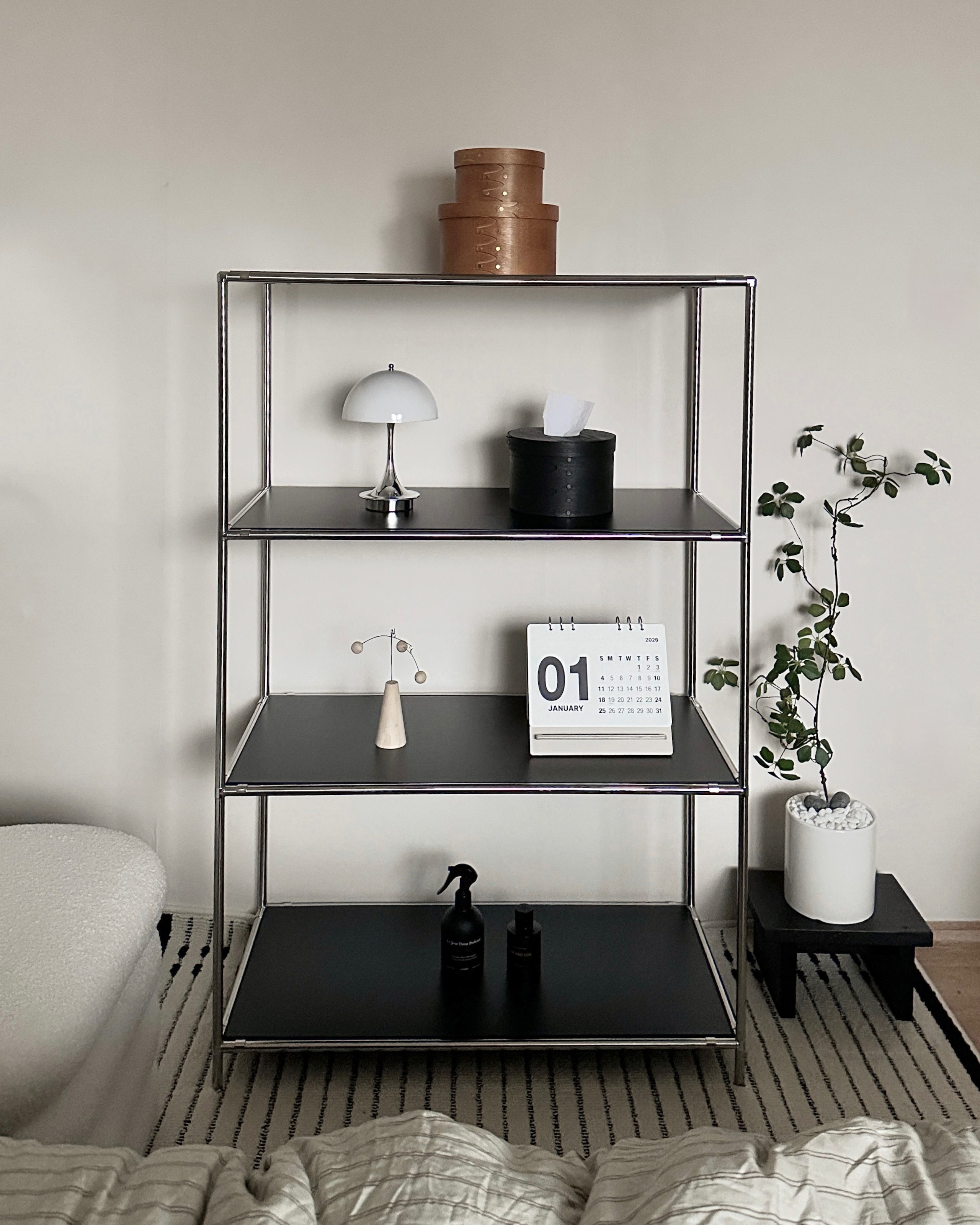 Rectangular Wood Mini Plant Stand user photo