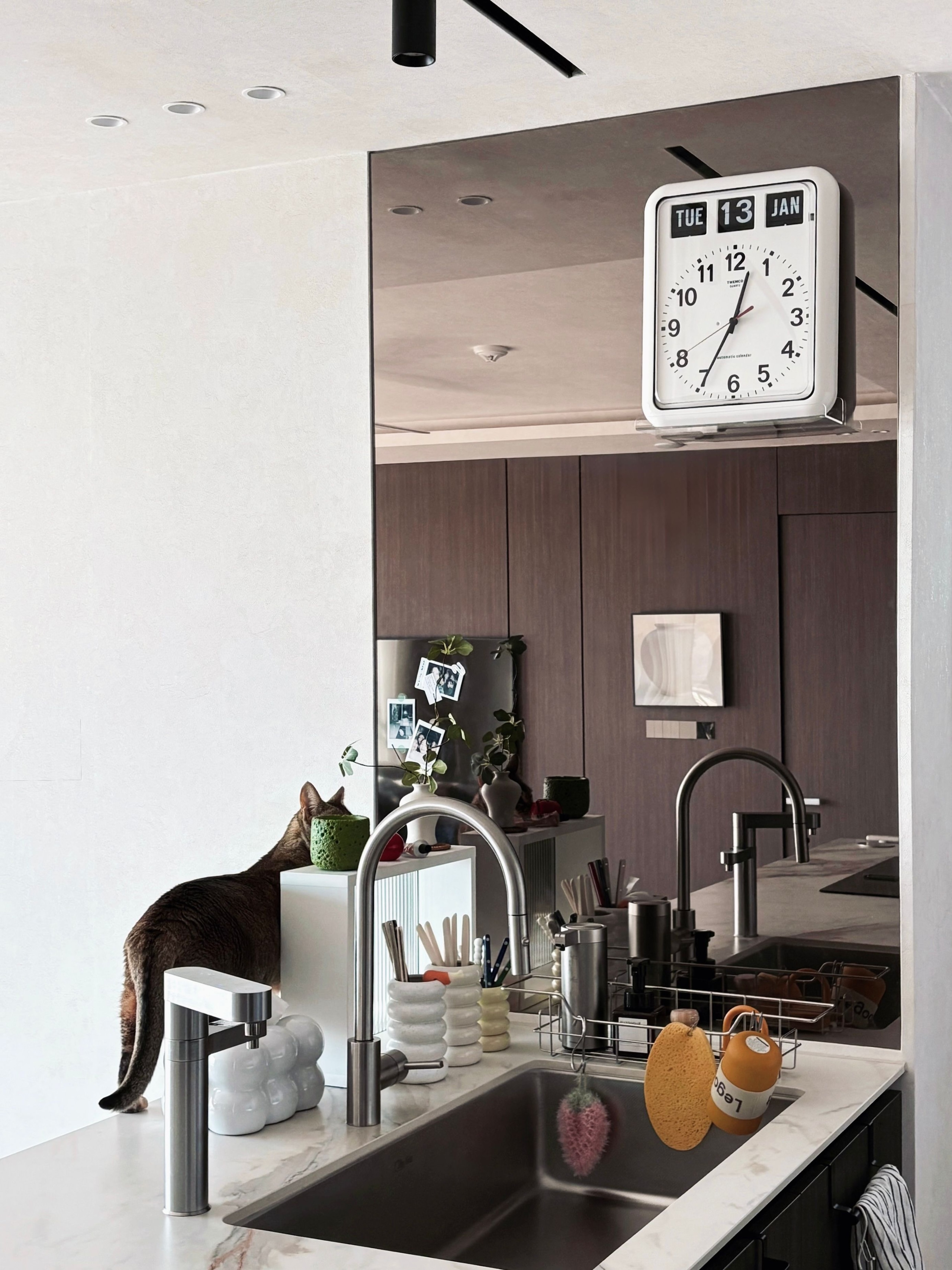 Cloud Ceramic Self-Draining Utensil Holder user photo