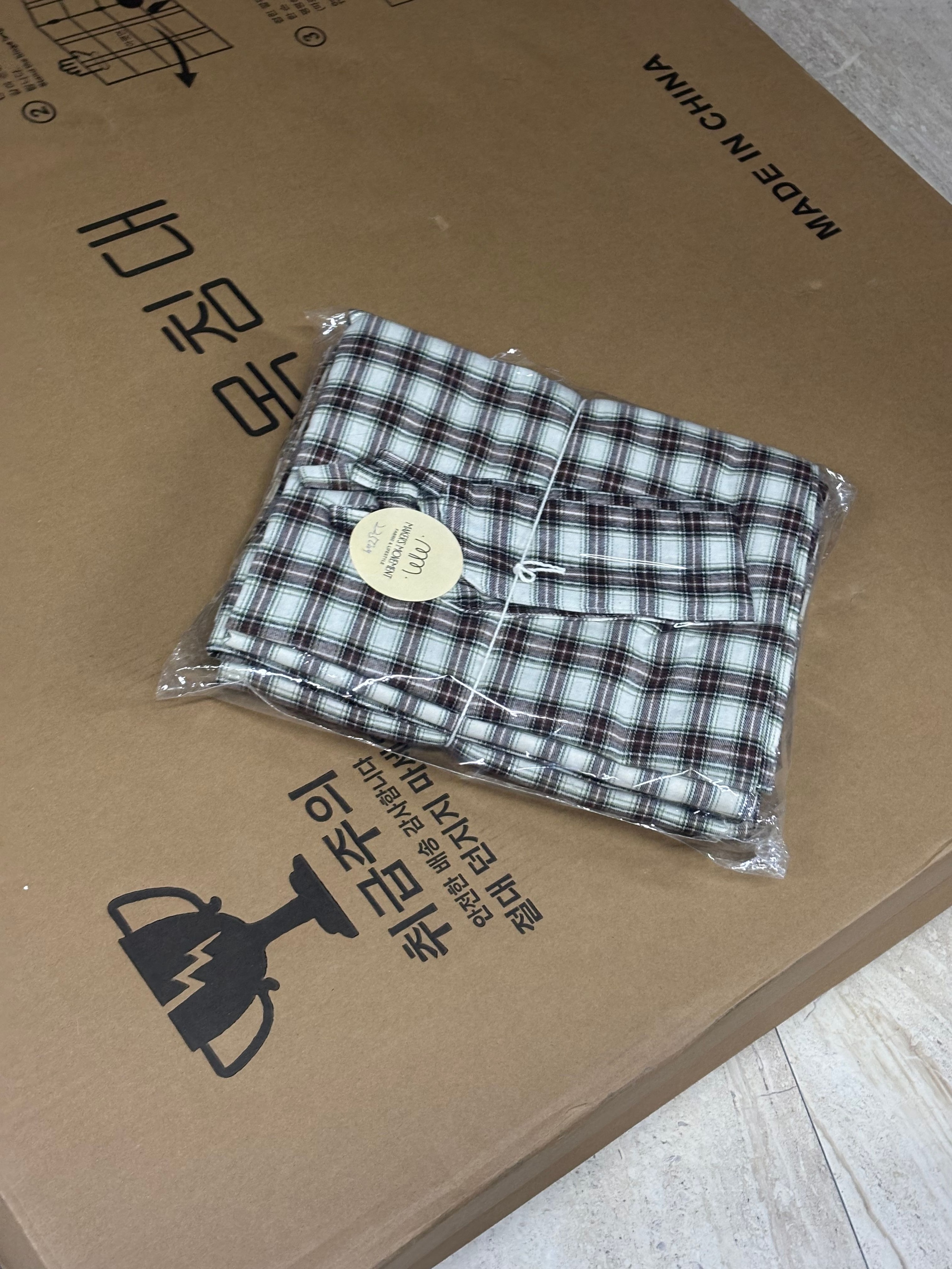 Cozy Brown Plaid Curtain user photo