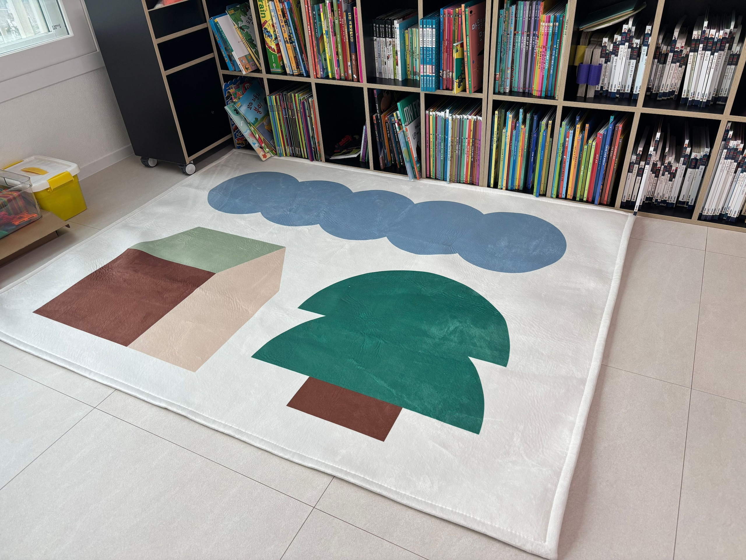 Storybook Home Microfiber Accent Rug user photo