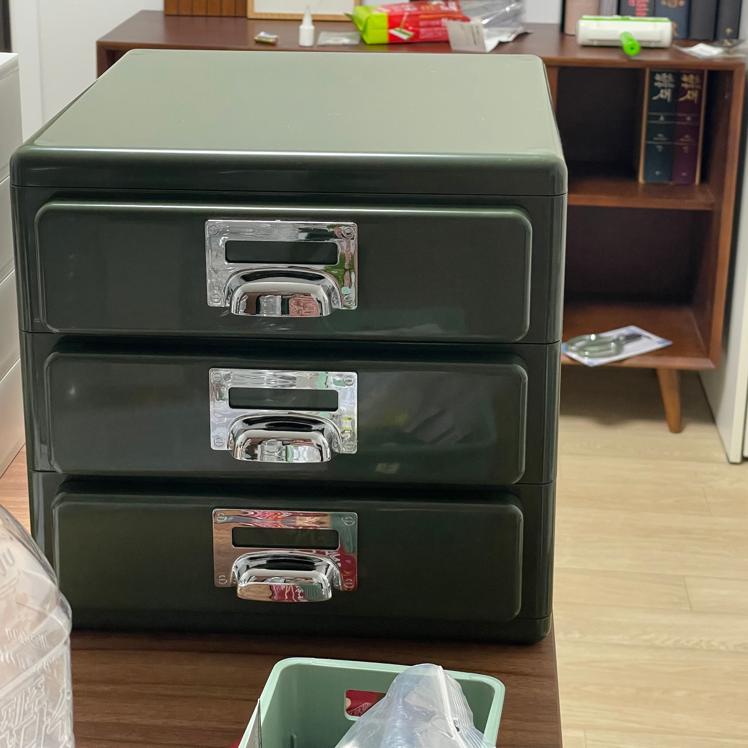 Moto Mini Desk Drawer Cabinet user photo
