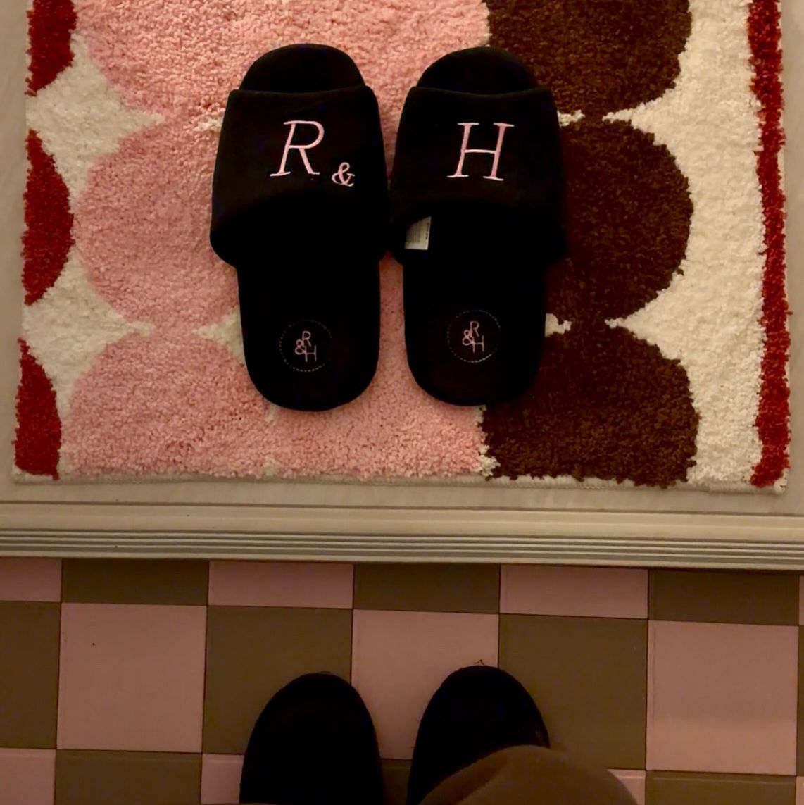 NOMIA Tufted Accent Bath Mat user photo