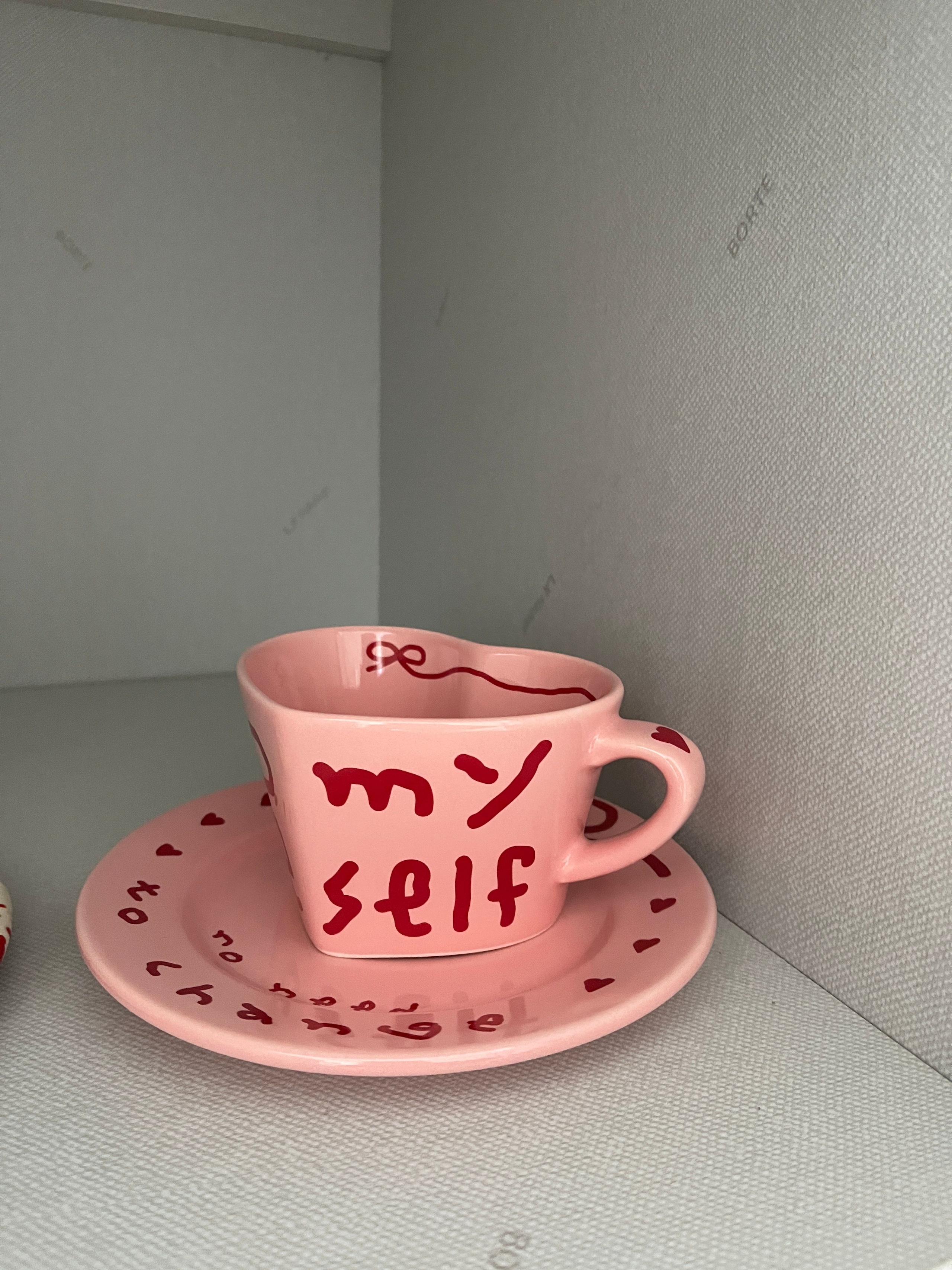 Pink Edition Ceramic Heart Cup and Plate Gift Set user photo