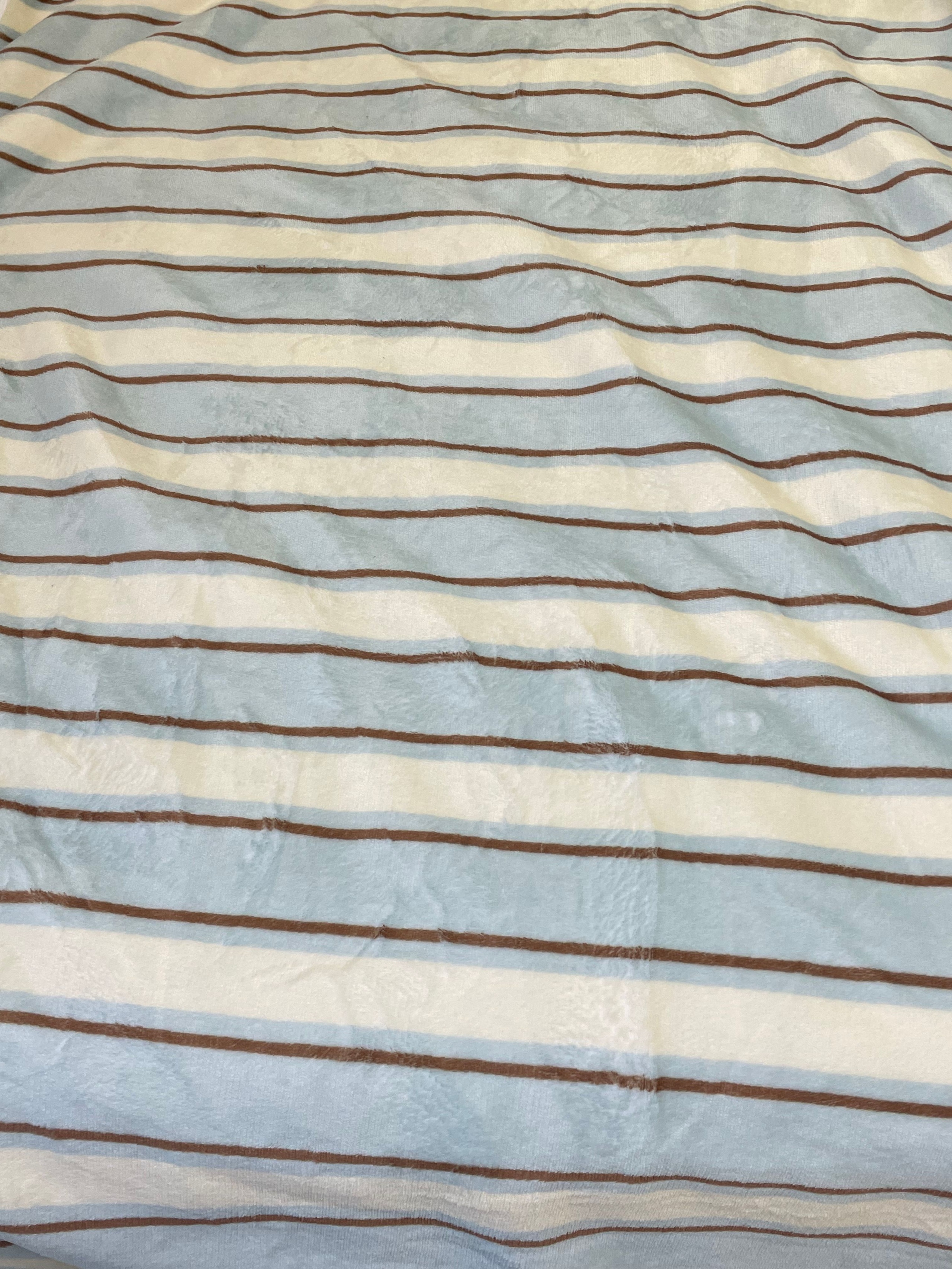 Blooming Flannel Microfiber All-Season Sherpa Blanket user photo
