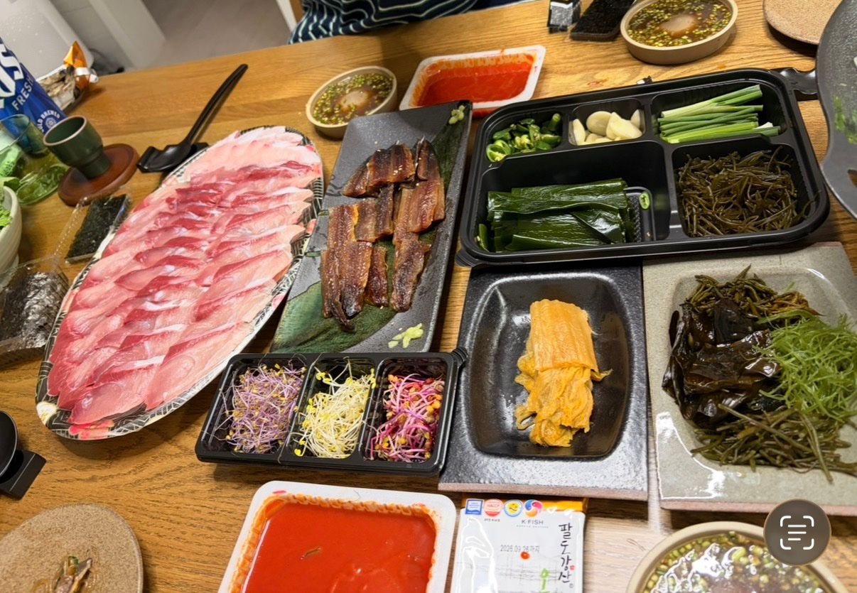 SIE Ceramic Soju Cup 4-Piece Gift Set user photo