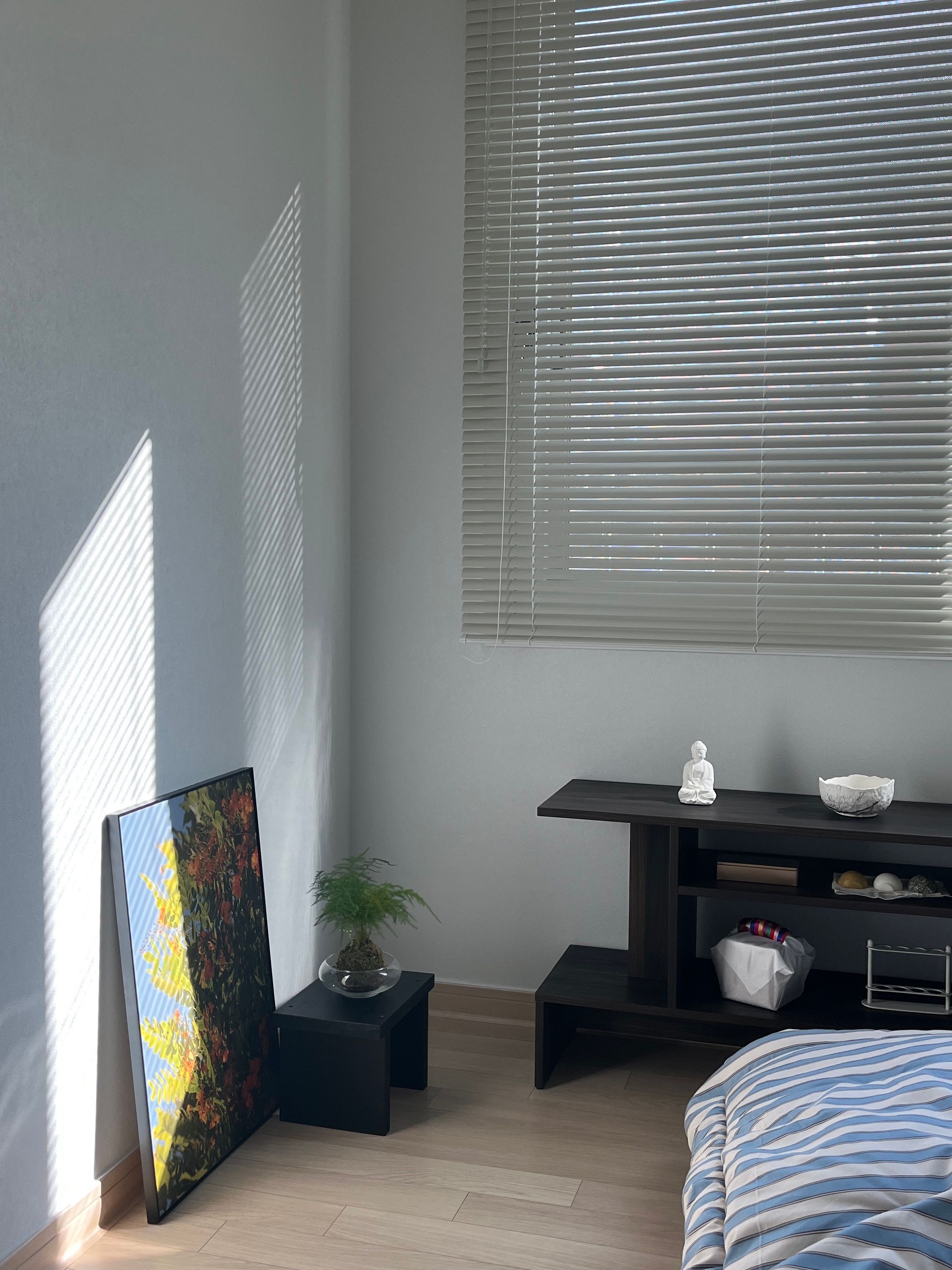 Rectangular Wood Mini Plant Stand user photo